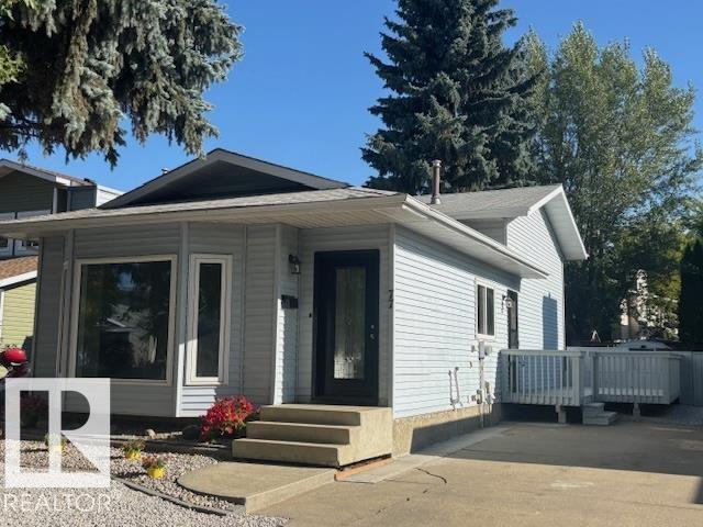 Photo 3 at 77 Dayton Crescent, Deer Ridge, St. Albert