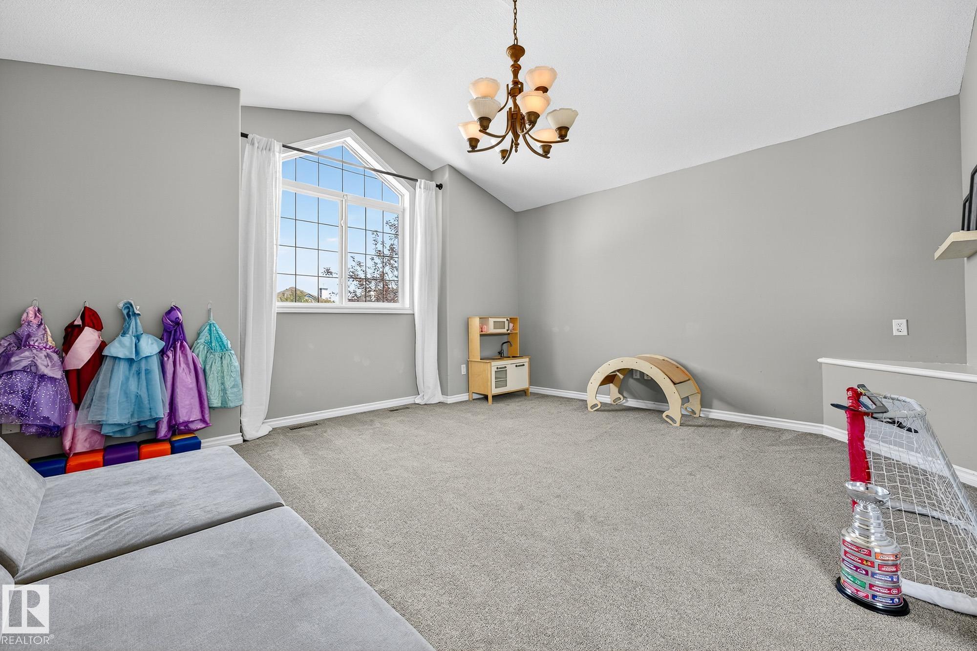 Photo 32 at 133 Rue Marquet, Montalet, Beaumont