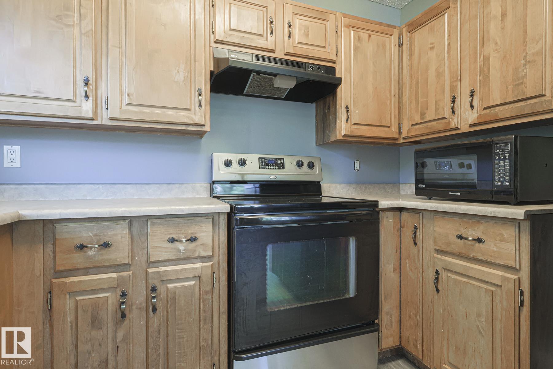 Photo 15 at 112 Wellington Crescent, Woodhaven, Spruce Grove
