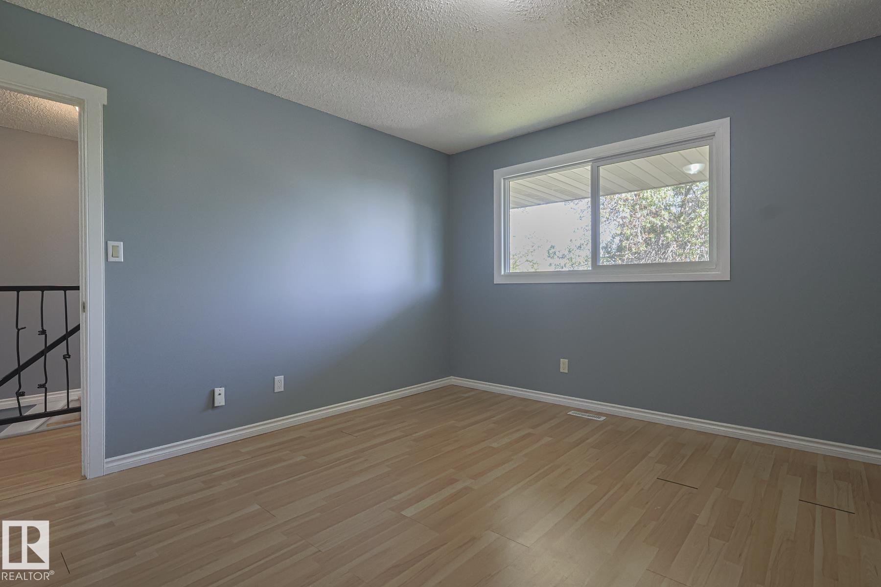 Photo 22 at 112 Wellington Crescent, Woodhaven, Spruce Grove