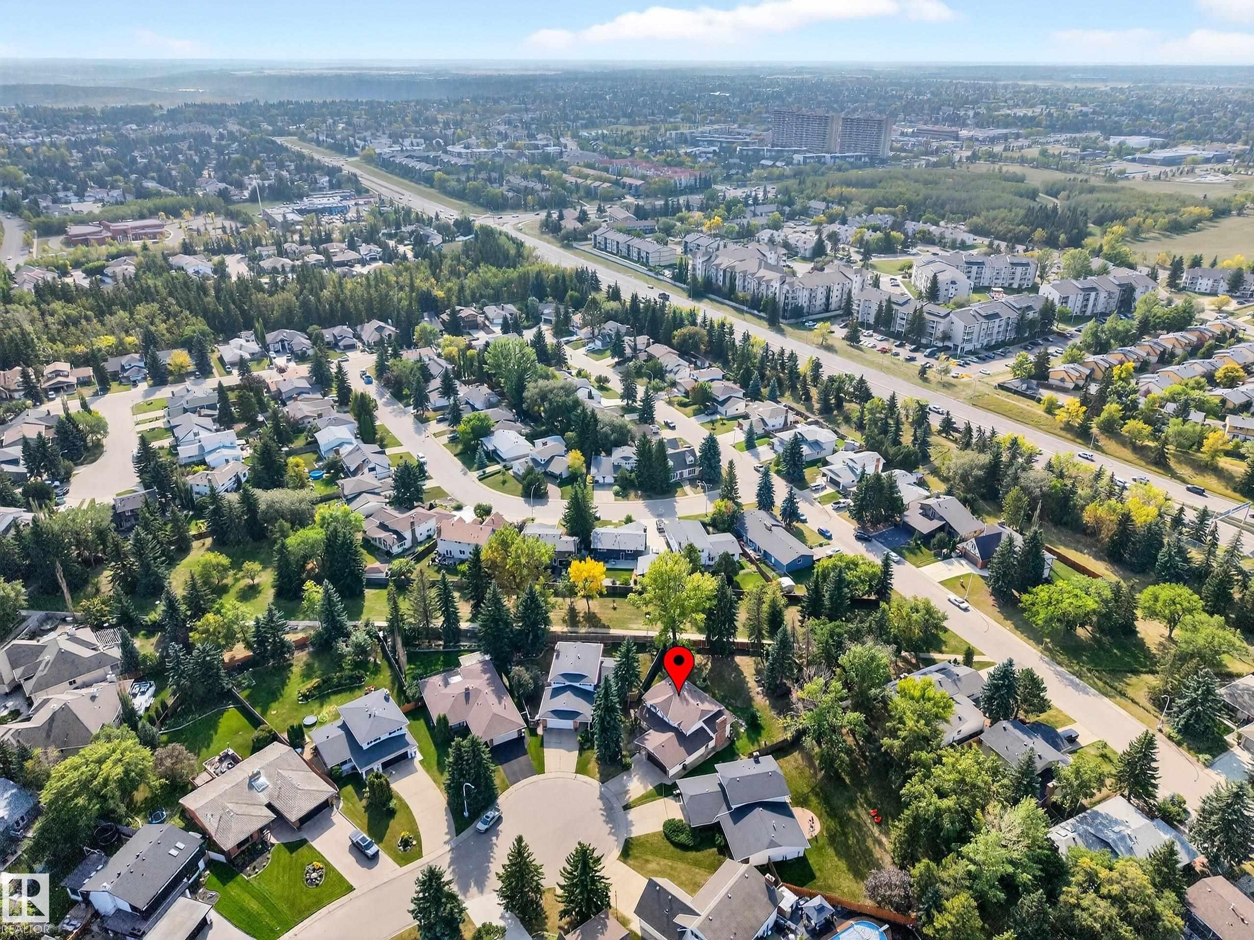 http://cdnparap120.paragonrels.com/ParagonImages/Property/p12/RAE/225371034/29/0/0/cc179f76d64c57cadb163a74e4e199e1/1/48c4903380504f33abb29f5b0ed20f57/225371034-bd1904d4-8e7d-49c8-9831-d9234e0b9a93.JPG