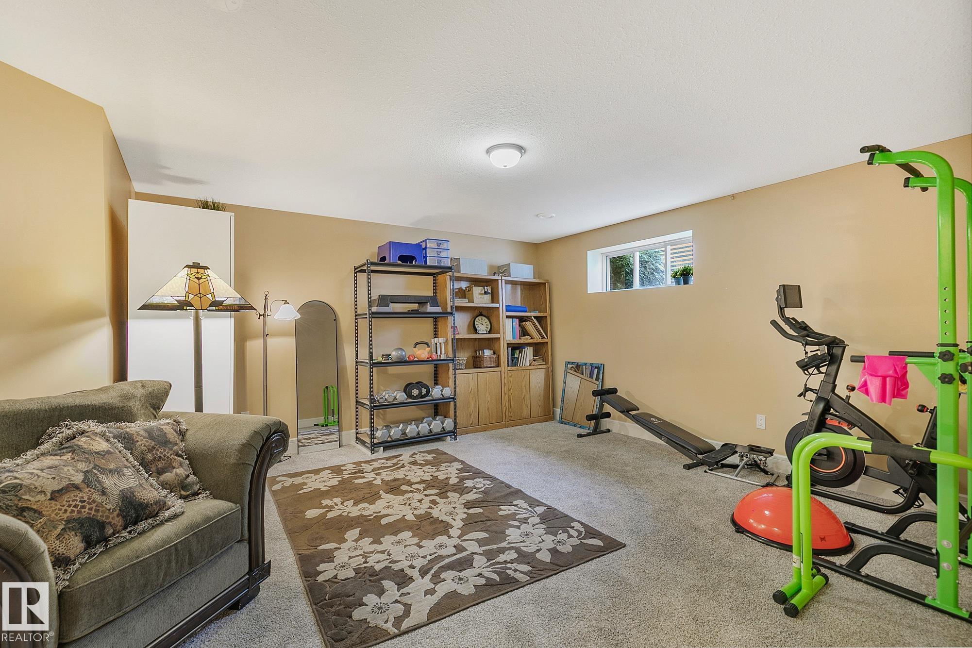 Photo 38 at 15 Harwood Court, Heatherglen, Spruce Grove