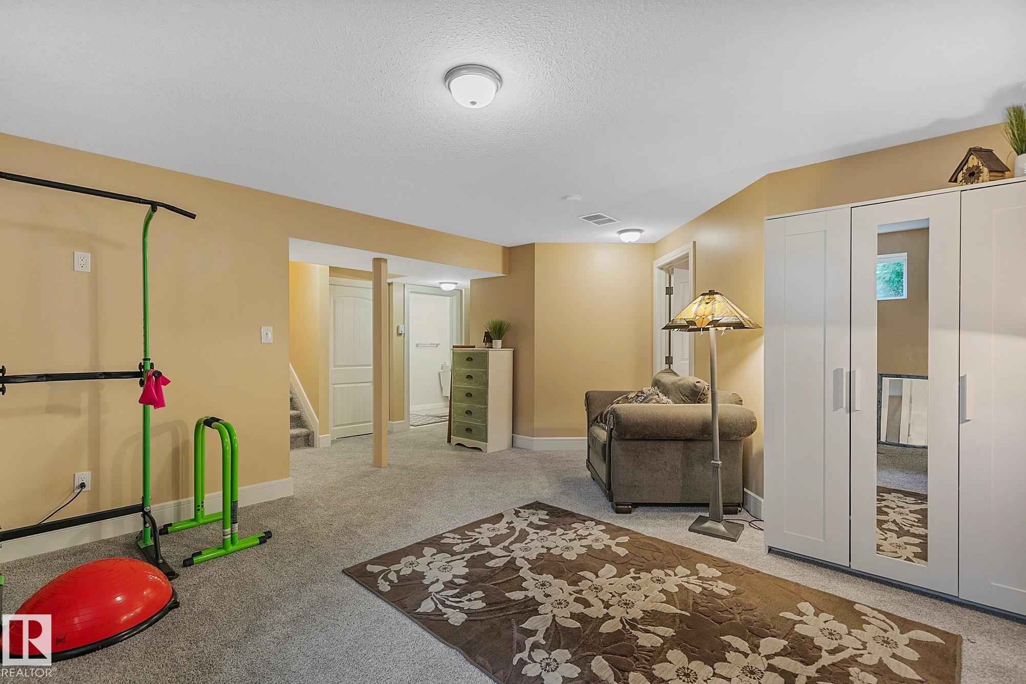 Photo 40 at 15 Harwood Court, Heatherglen, Spruce Grove