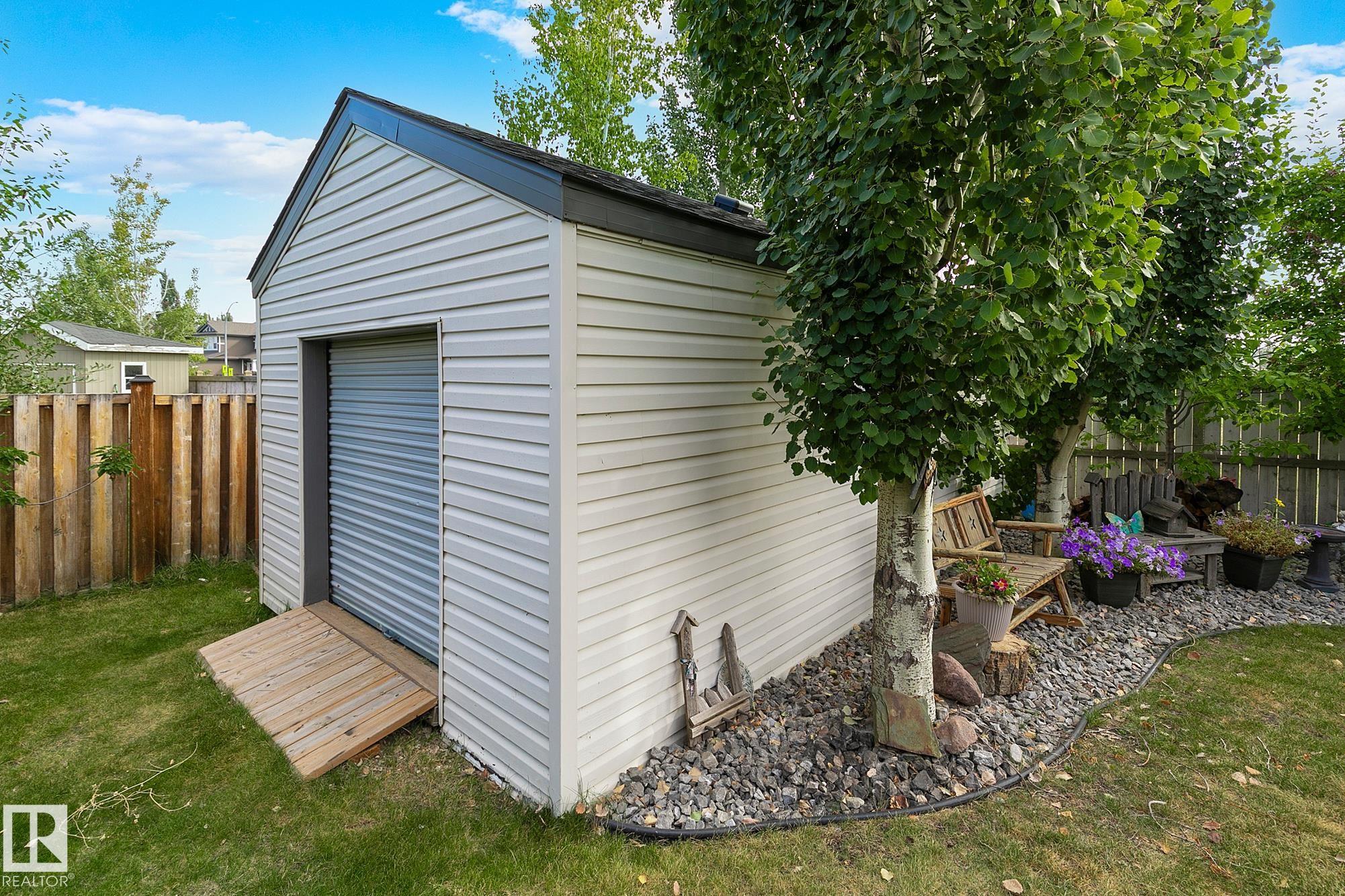 Photo 47 at 15 Harwood Court, Heatherglen, Spruce Grove