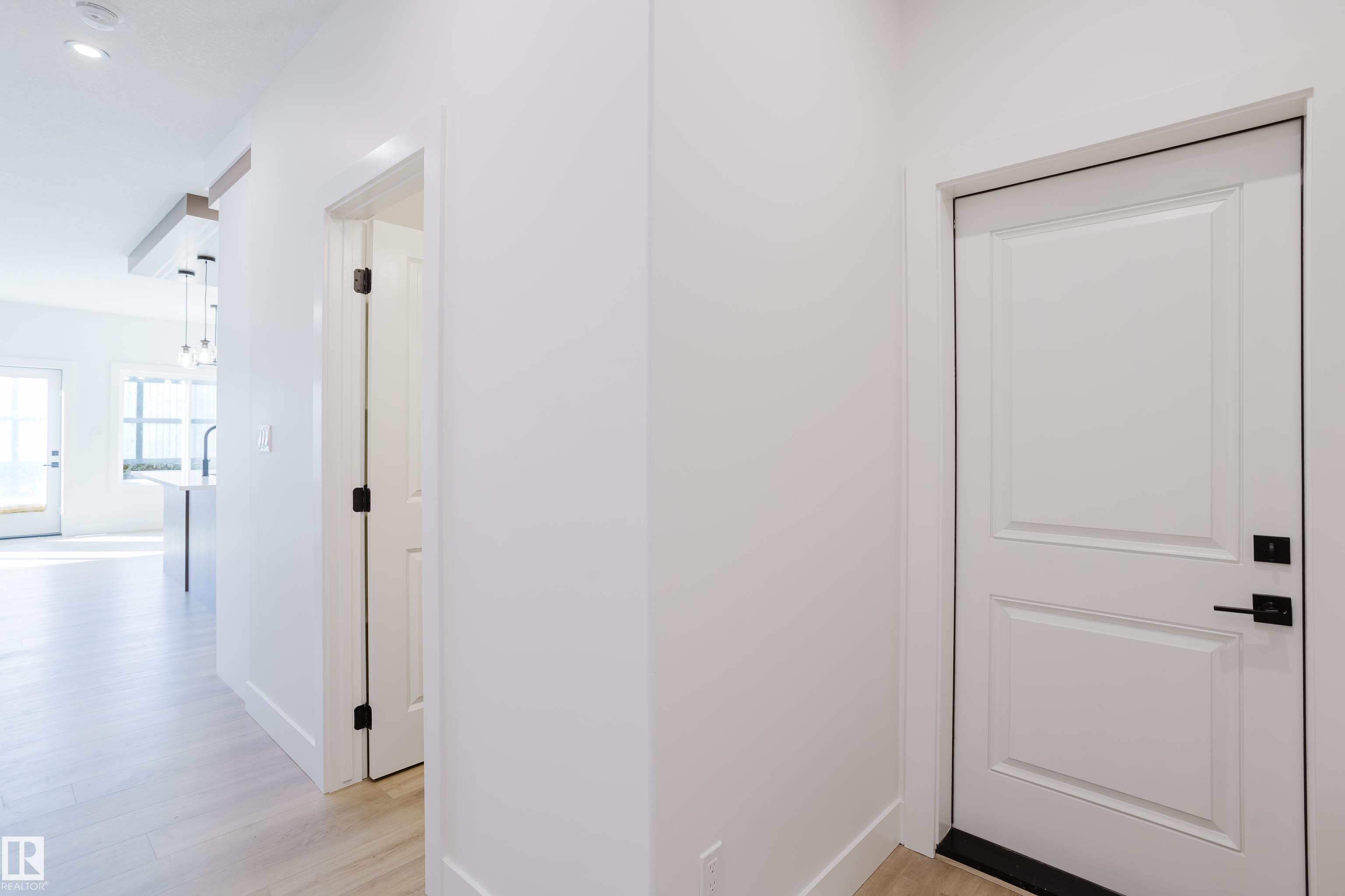Photo 6 at 284 Munn Way, Meadowview Park, Leduc