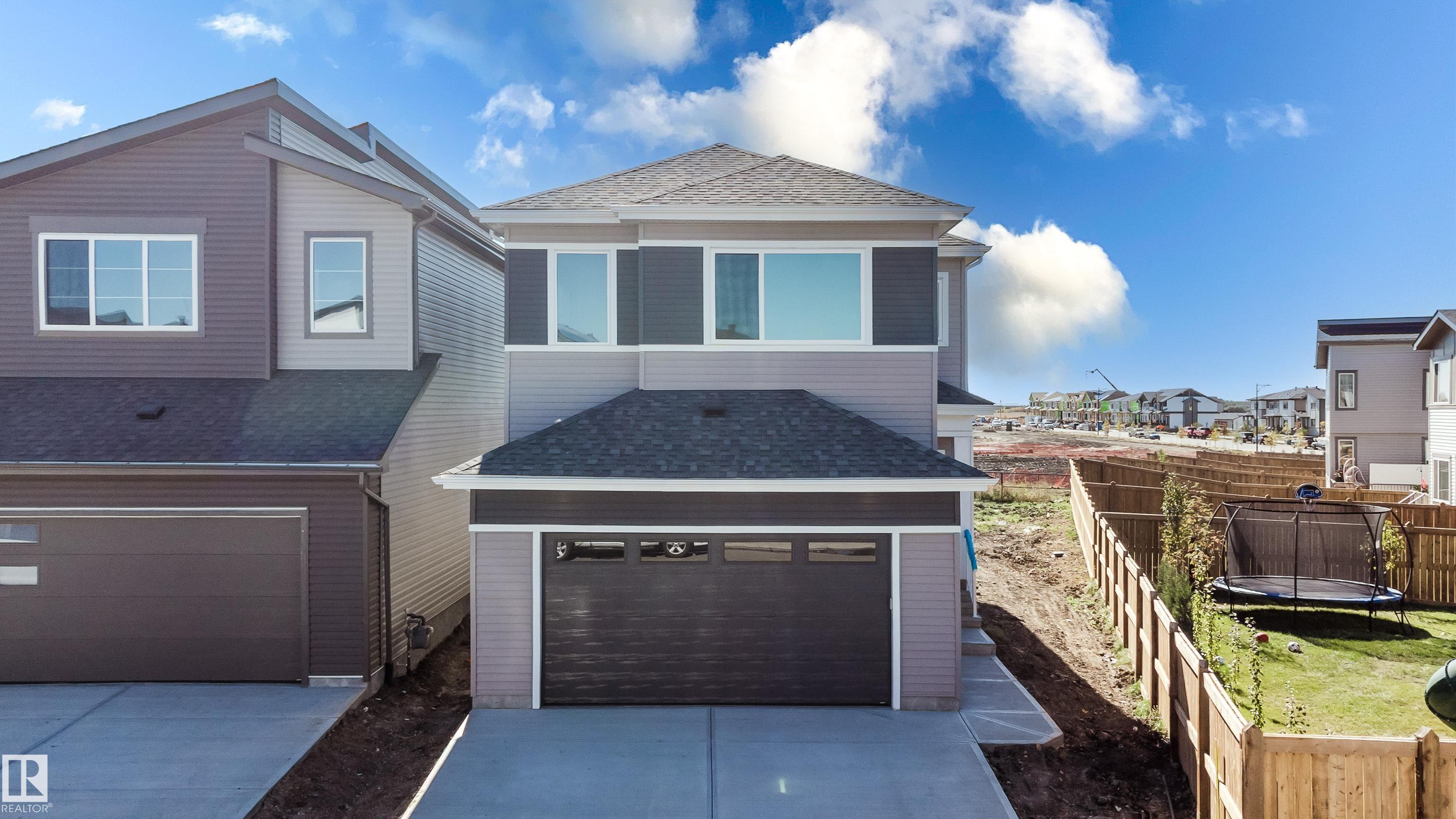 373 Bluff Cove, Black Stone, Leduc 