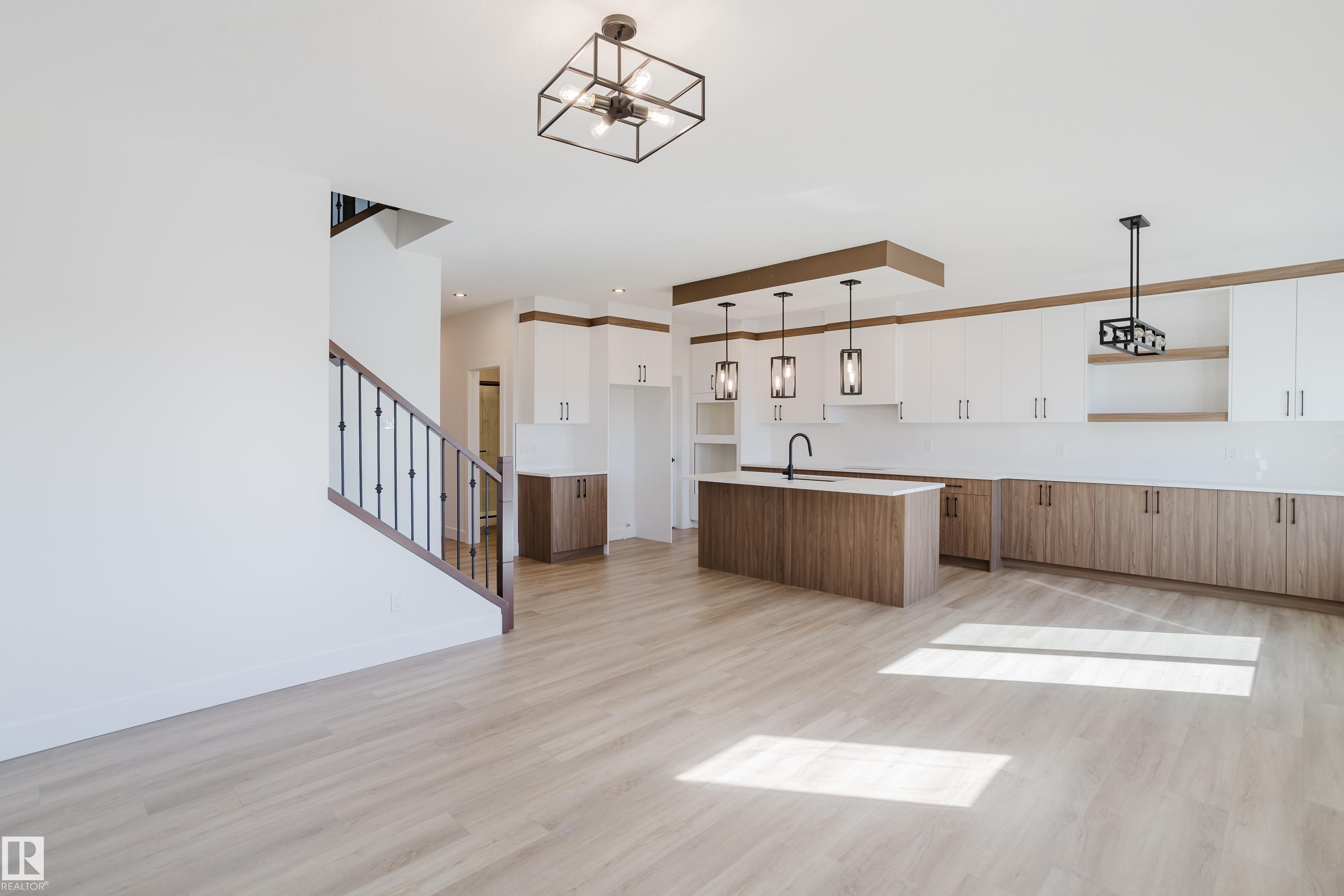 Photo 22 at 373 Bluff Cove, Black Stone, Leduc