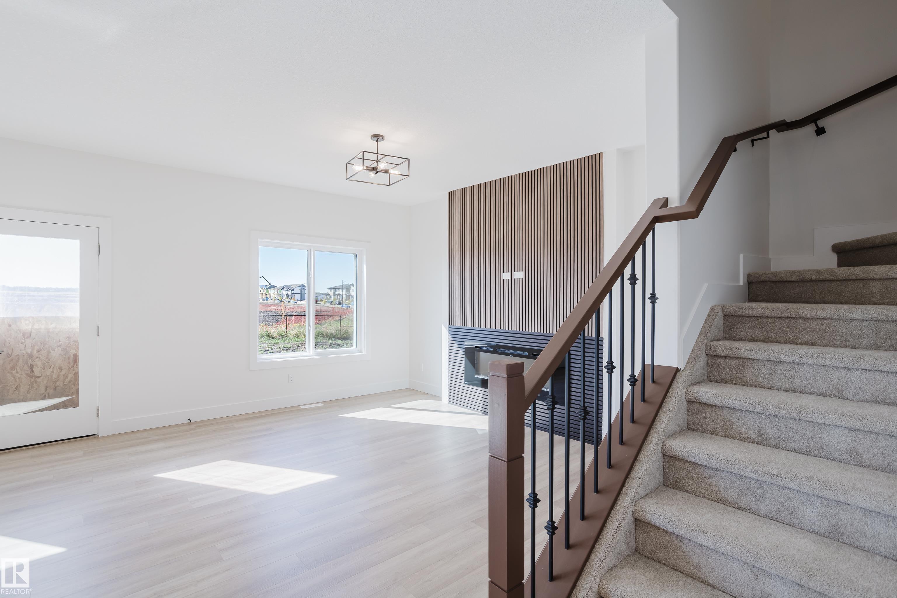 Photo 25 at 373 Bluff Cove, Black Stone, Leduc
