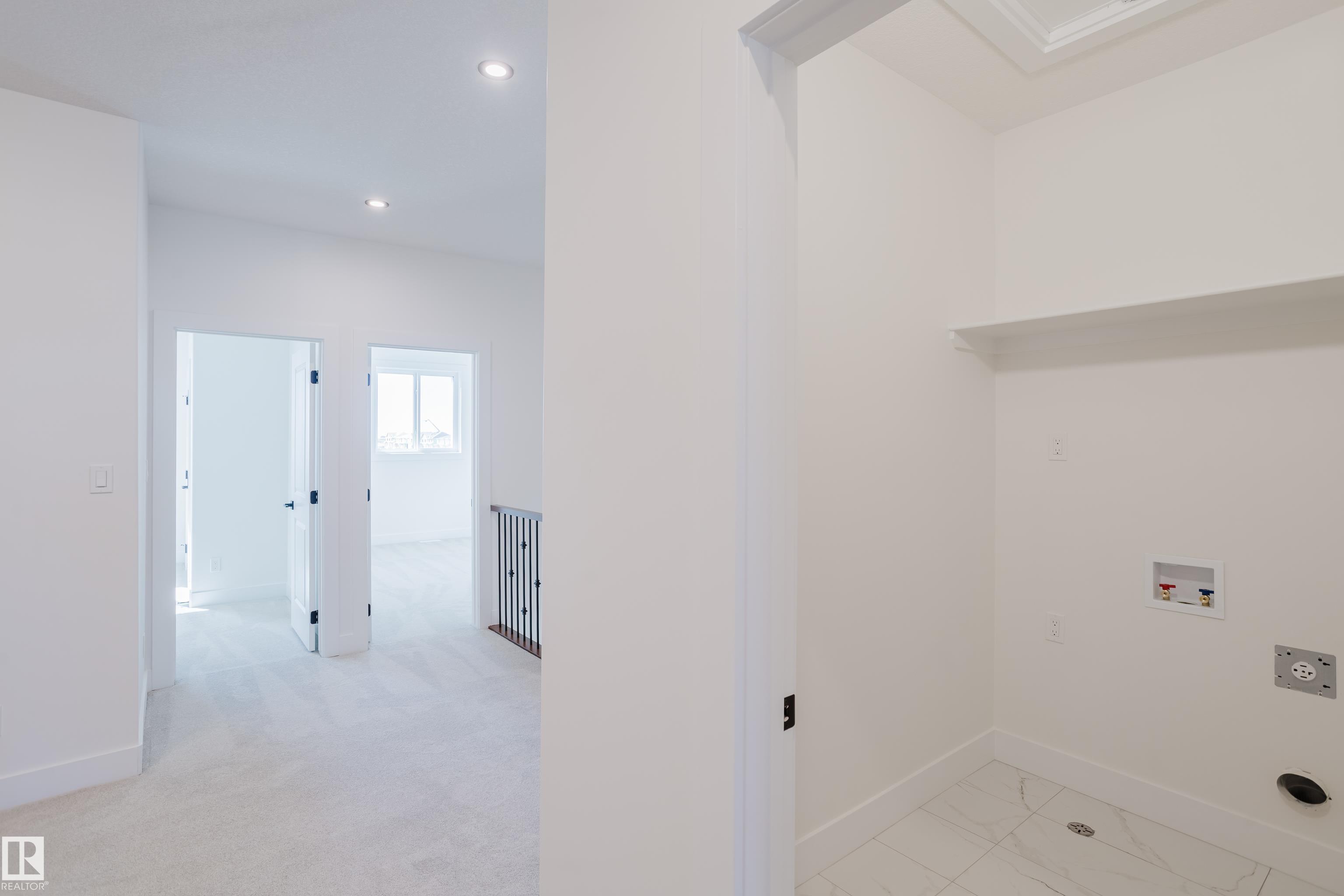 Photo 38 at 373 Bluff Cove, Black Stone, Leduc