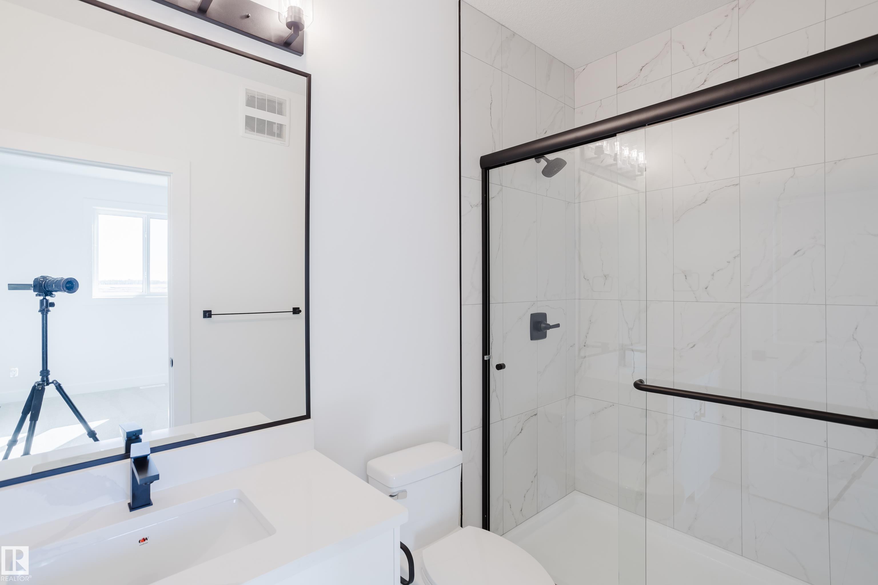 Photo 43 at 373 Bluff Cove, Black Stone, Leduc