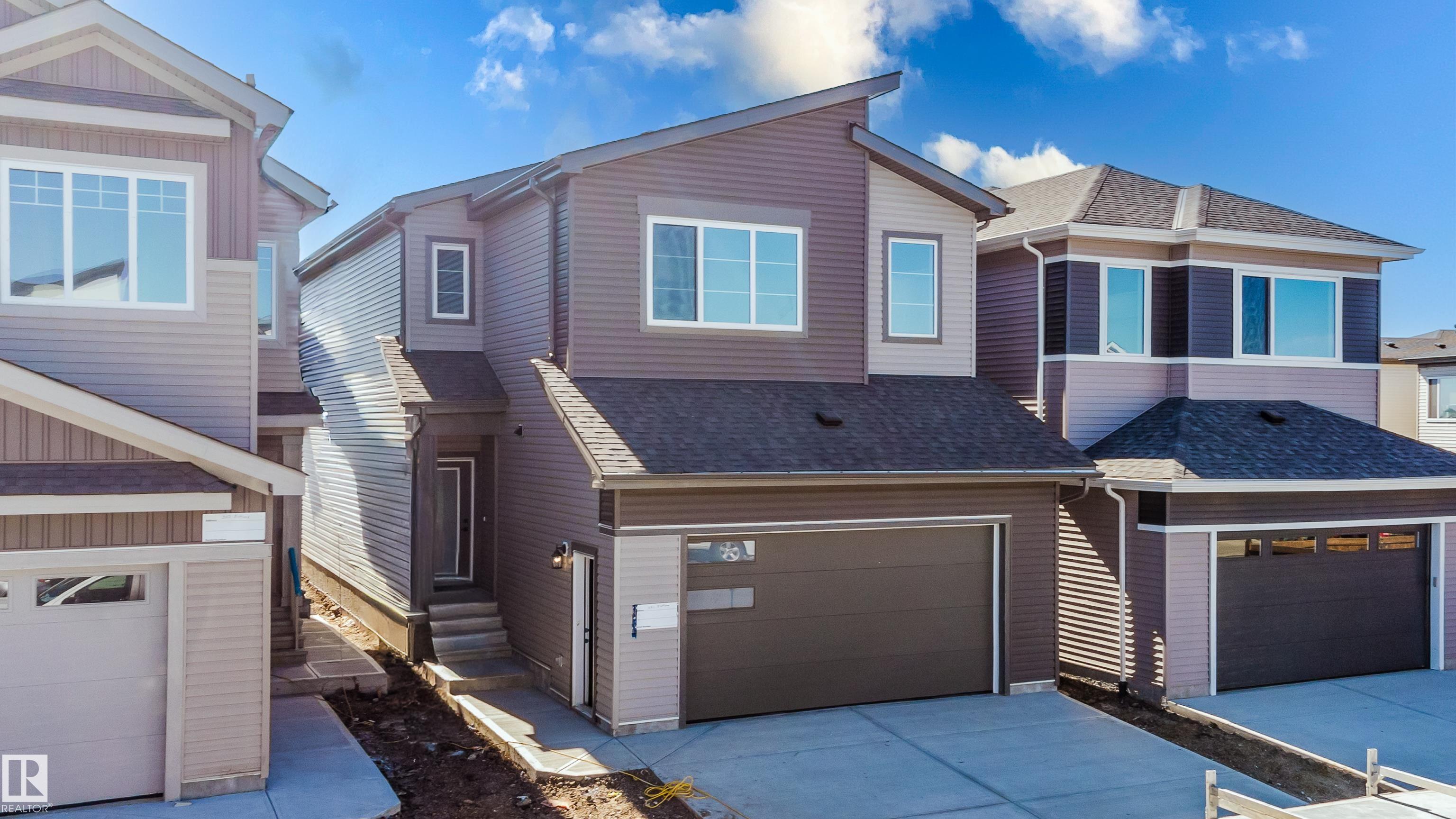 371 Bluff Cove, Black Stone, Leduc 
