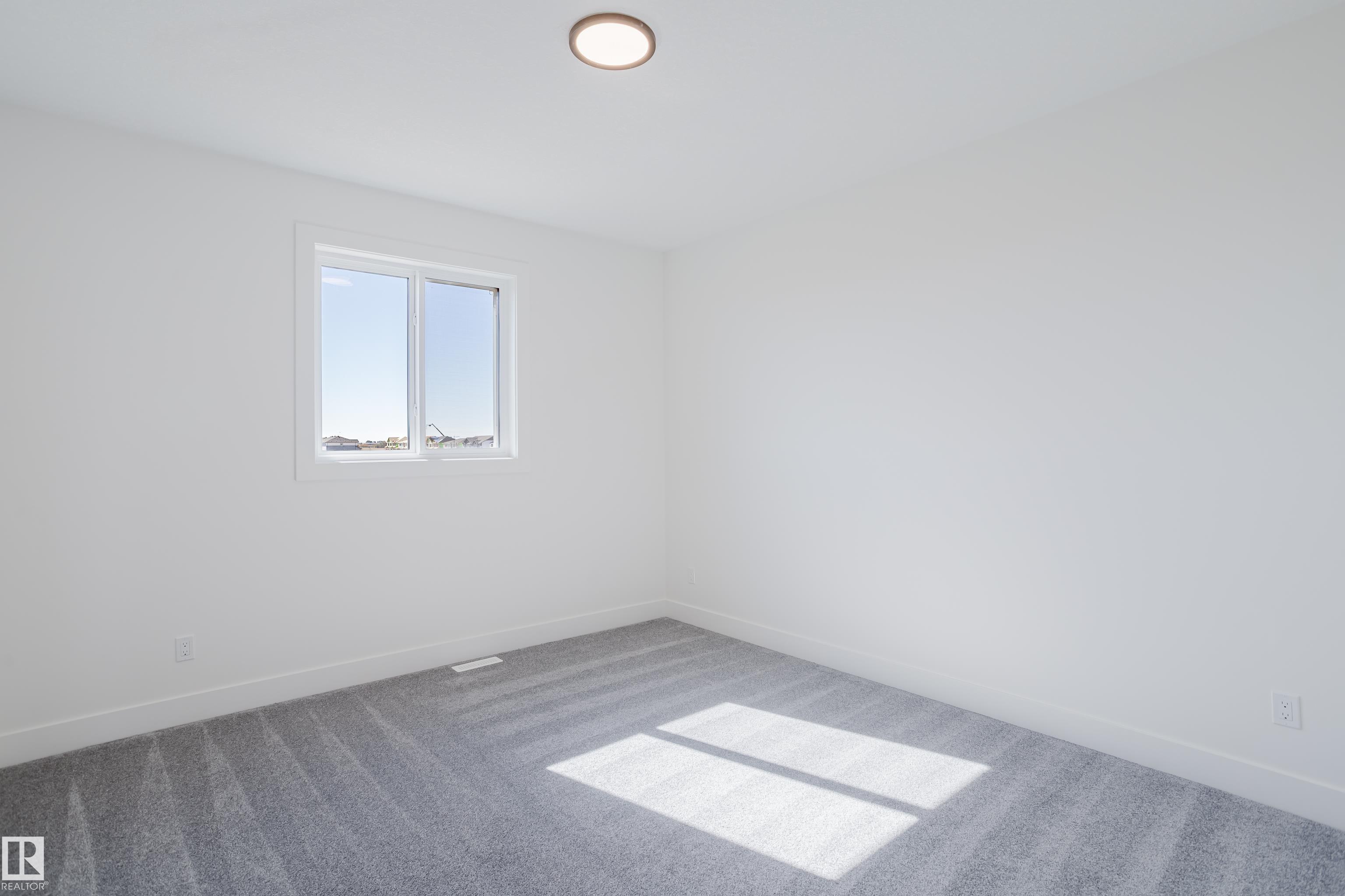Photo 36 at 371 Bluff Cove, Black Stone, Leduc
