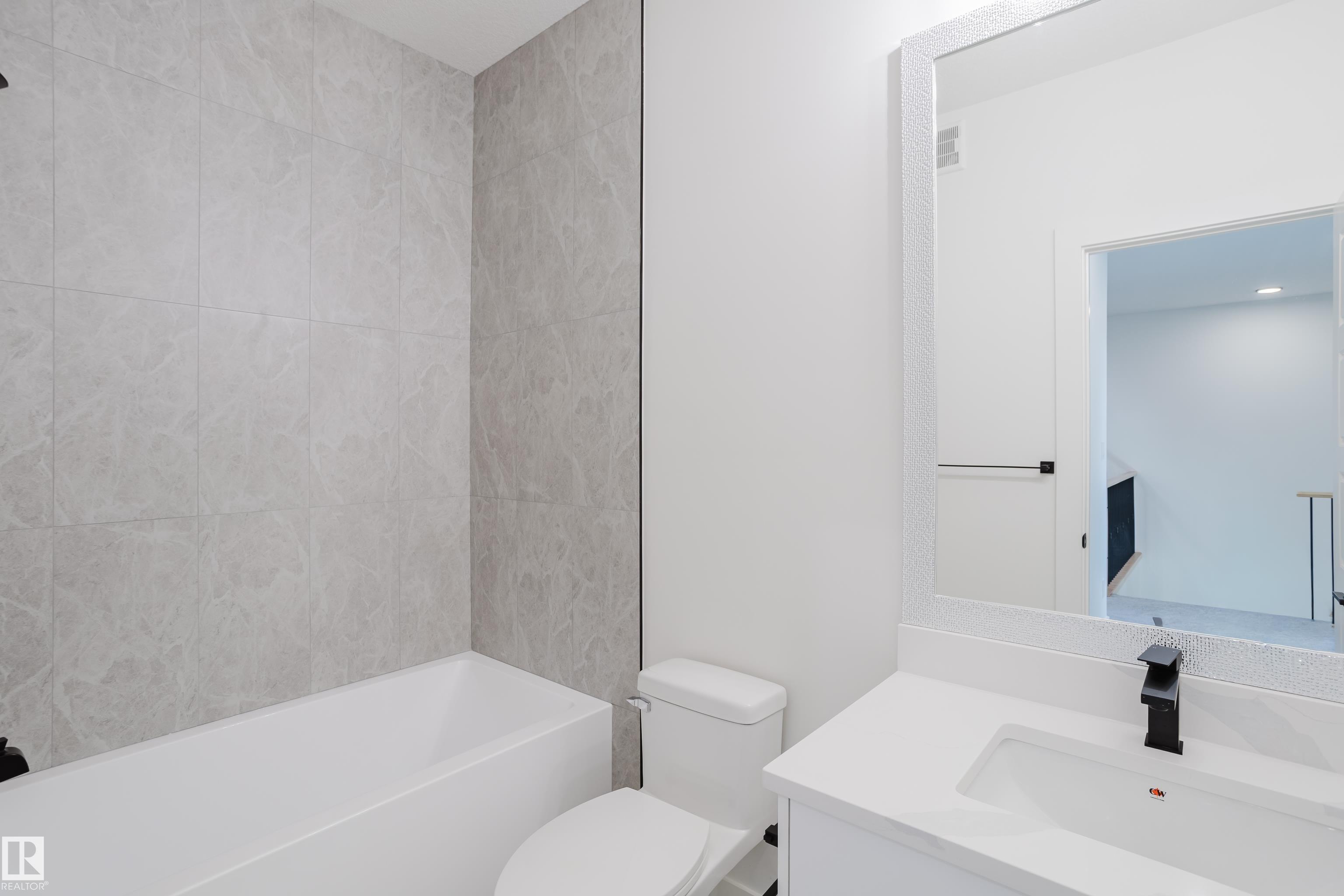 Photo 42 at 371 Bluff Cove, Black Stone, Leduc