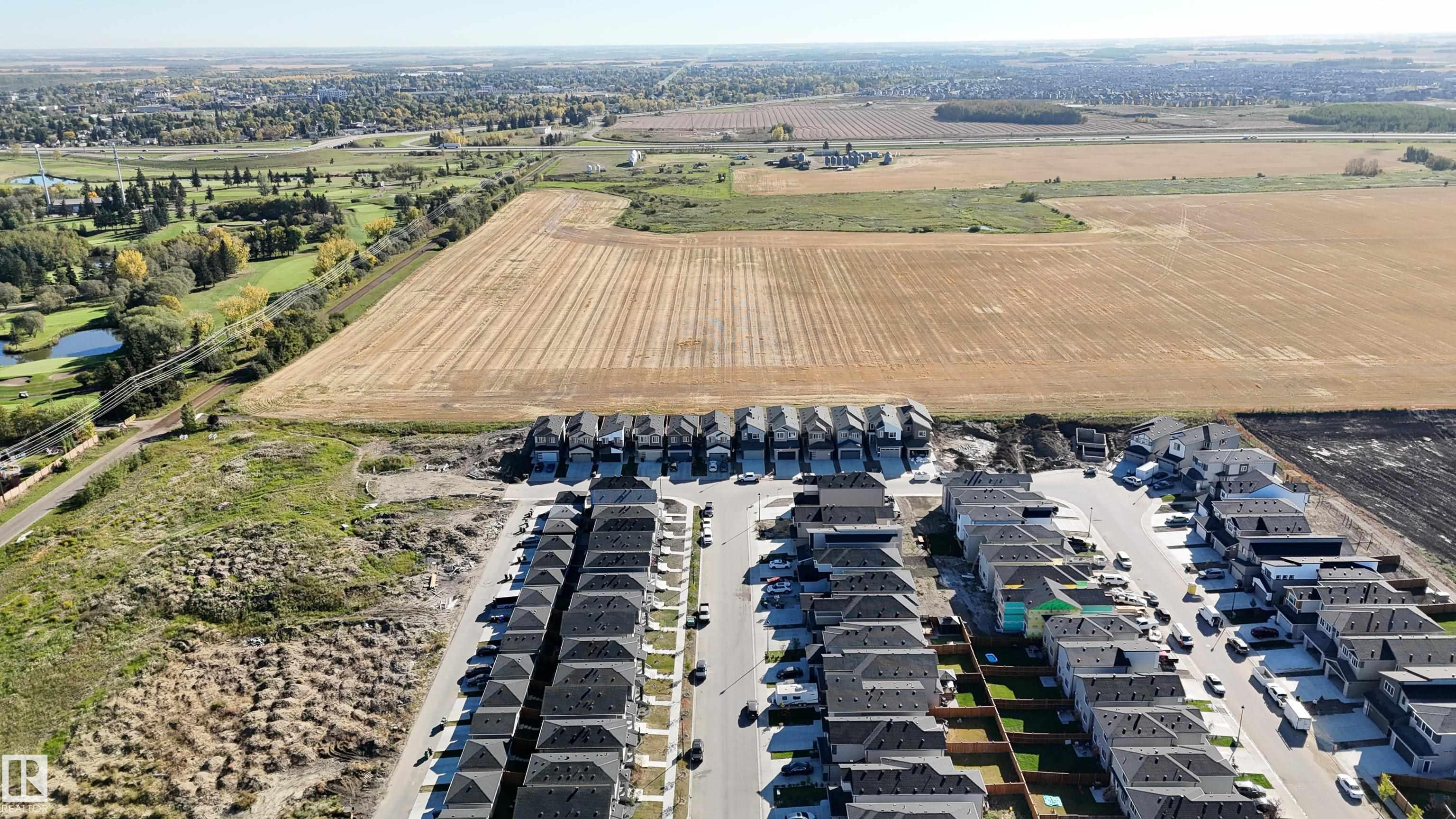 Photo 49 at 329 Bluff Cove, Black Stone, Leduc