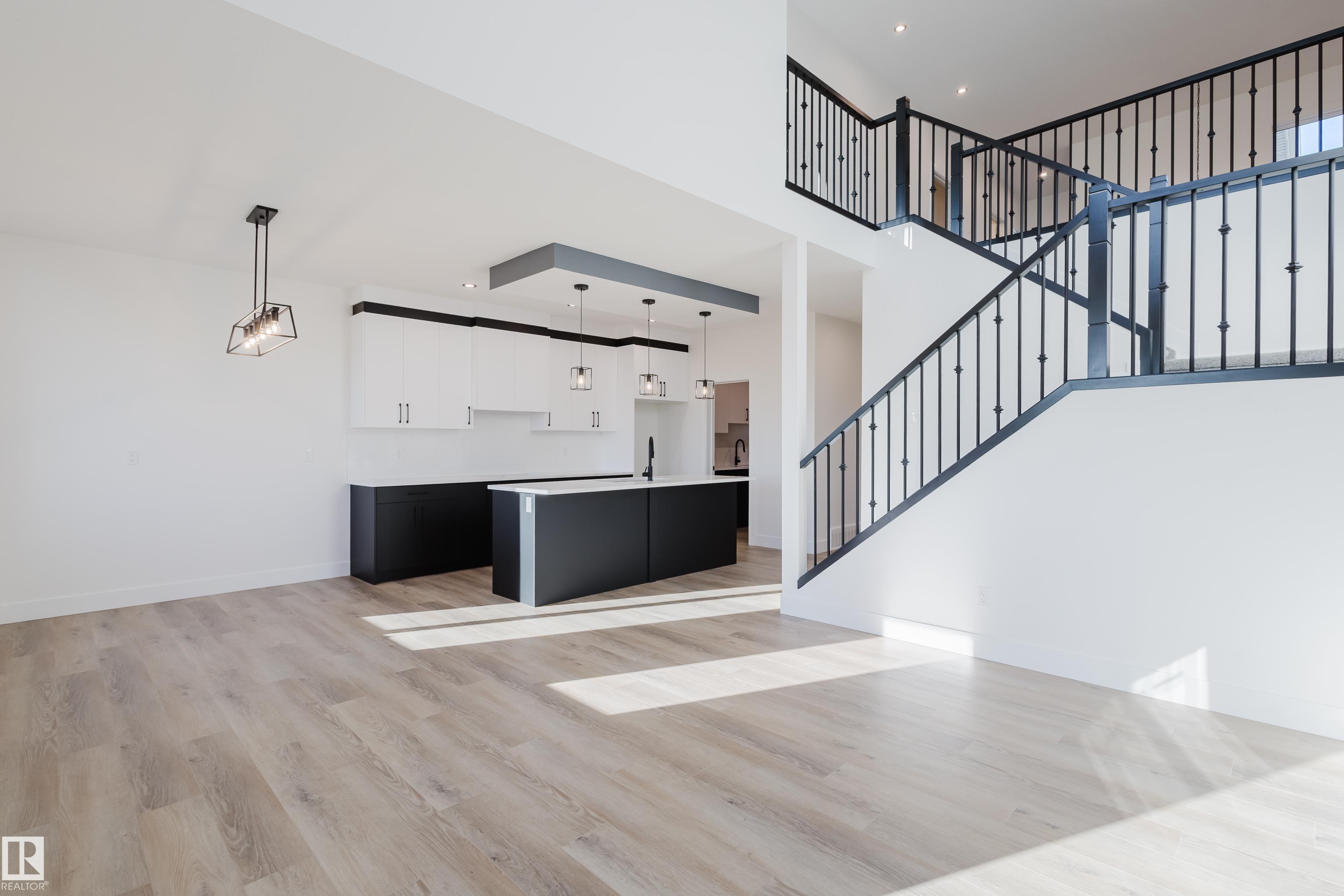 Photo 23 at 327 Bluff Cove, Black Stone, Leduc