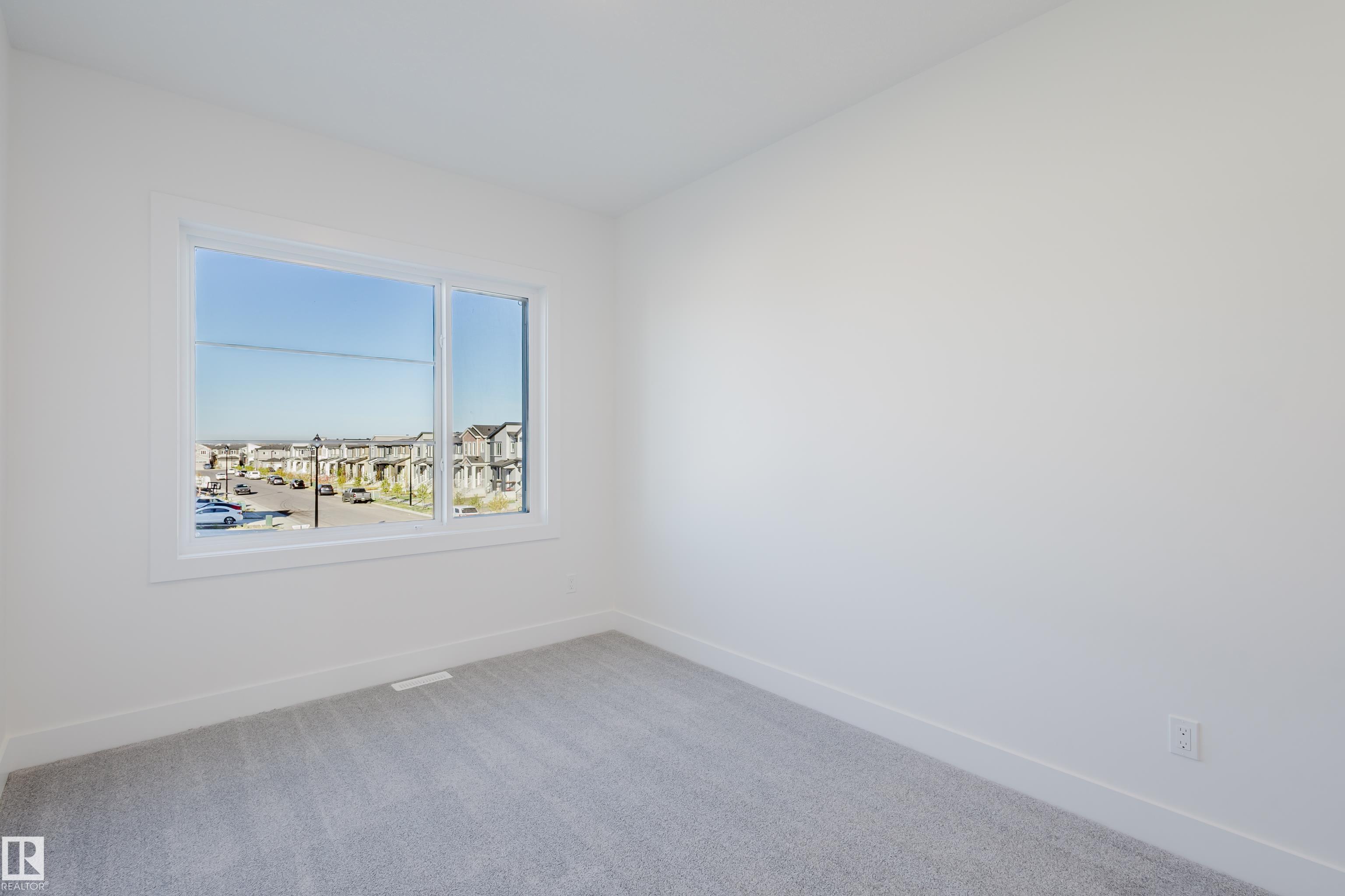 Photo 41 at 327 Bluff Cove, Black Stone, Leduc