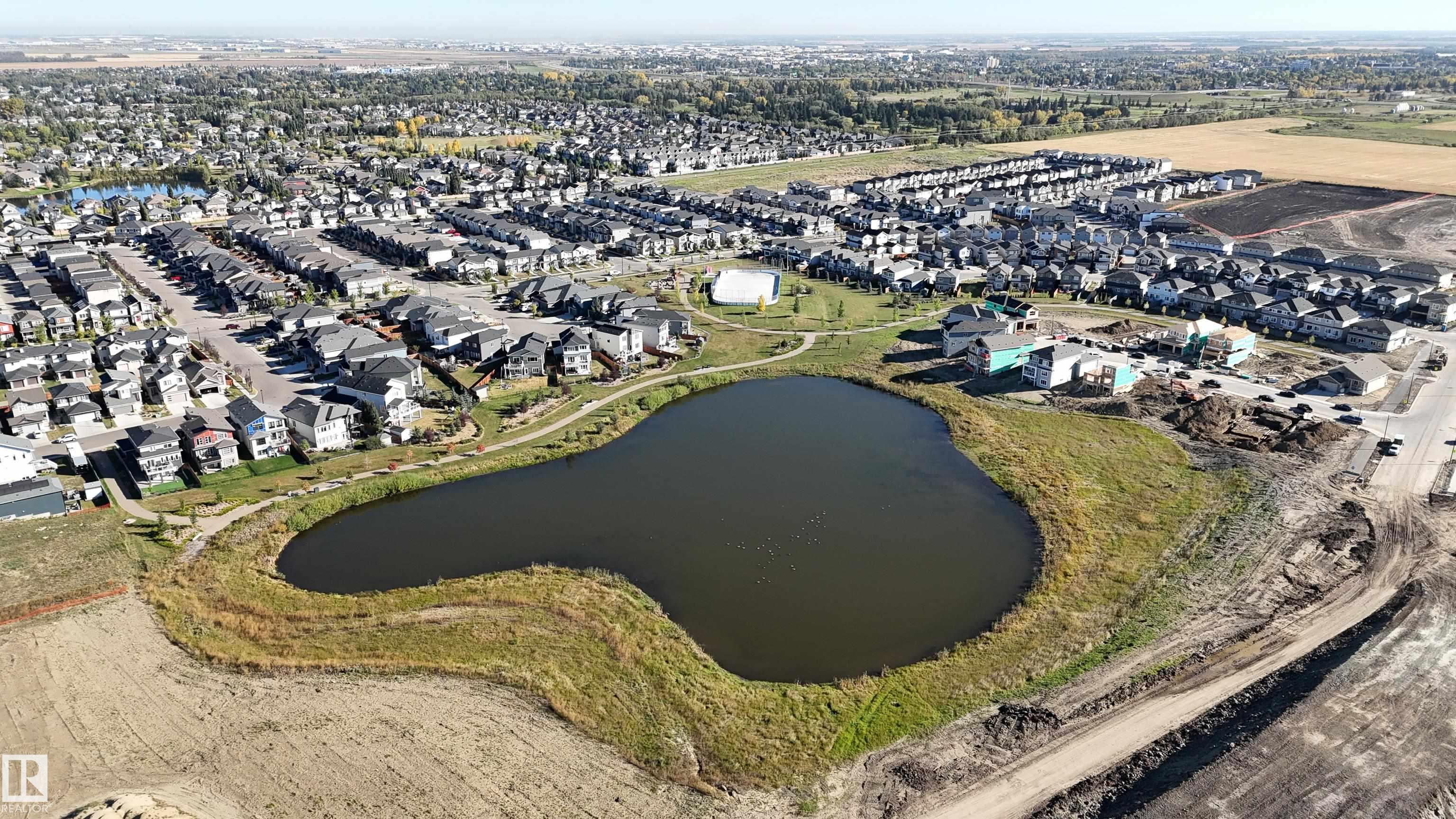 Photo 55 at 327 Bluff Cove, Black Stone, Leduc