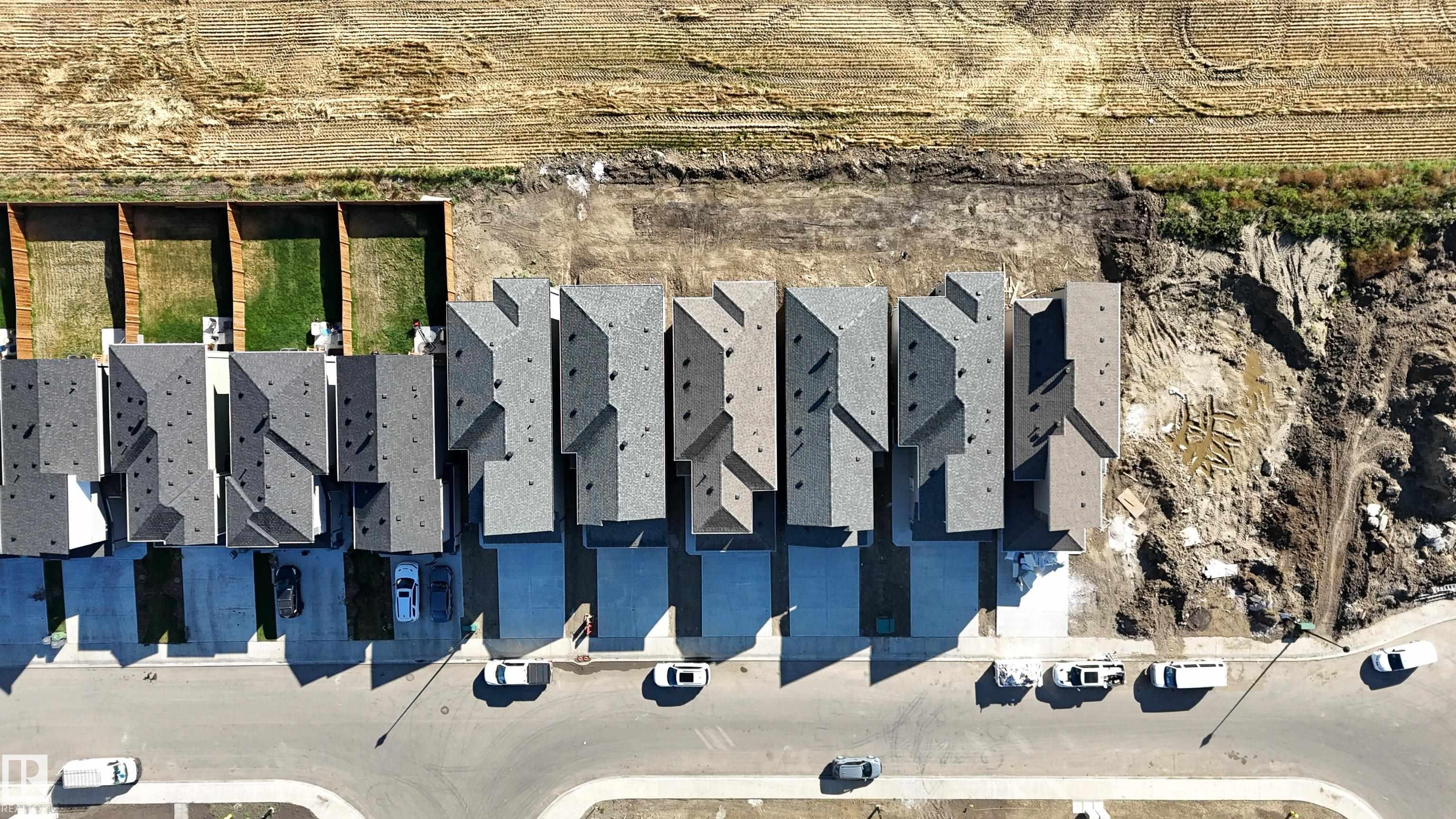 Photo 60 at 327 Bluff Cove, Black Stone, Leduc