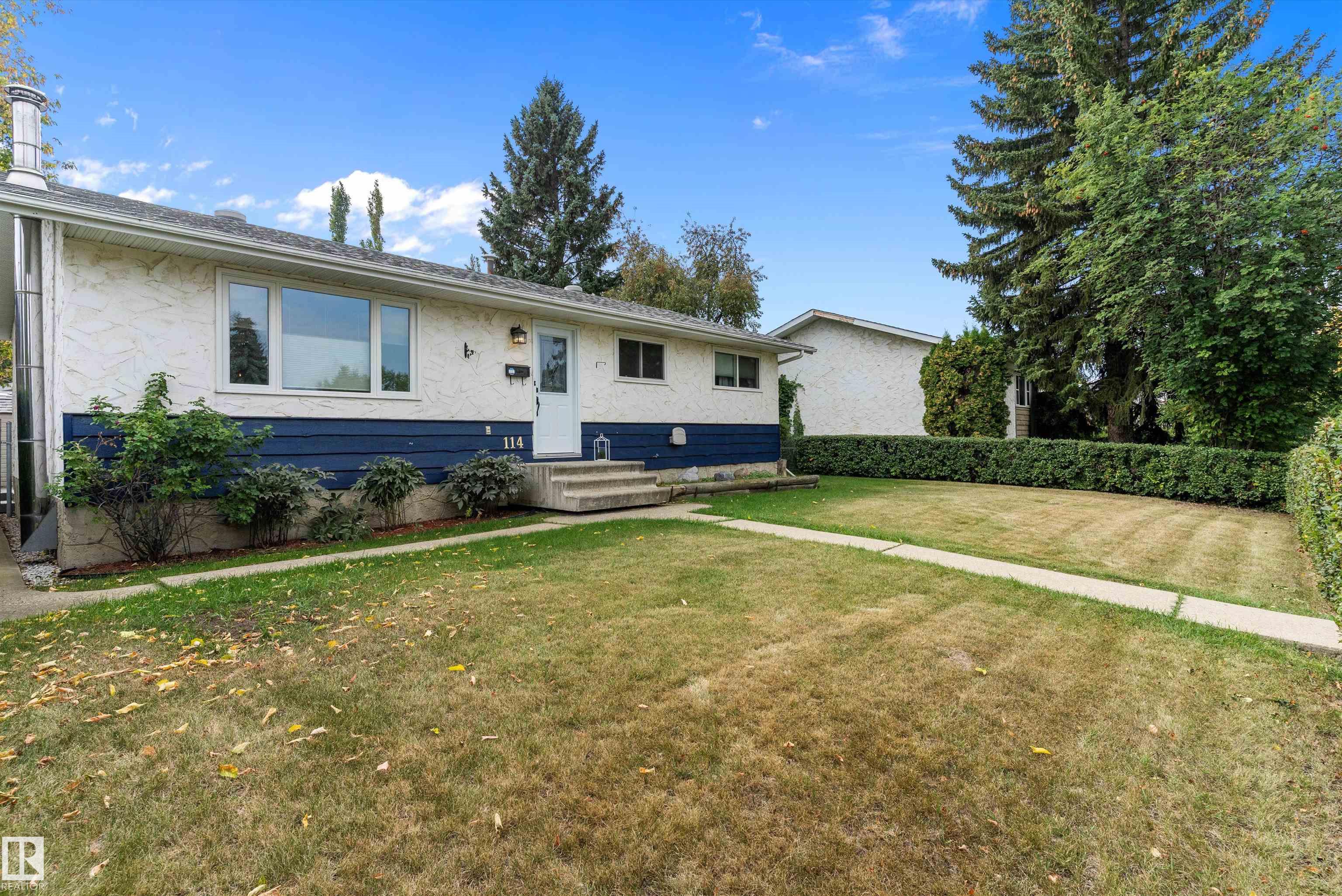 Photo 3 at 114 Brookwood Drive, Brookwood, Spruce Grove