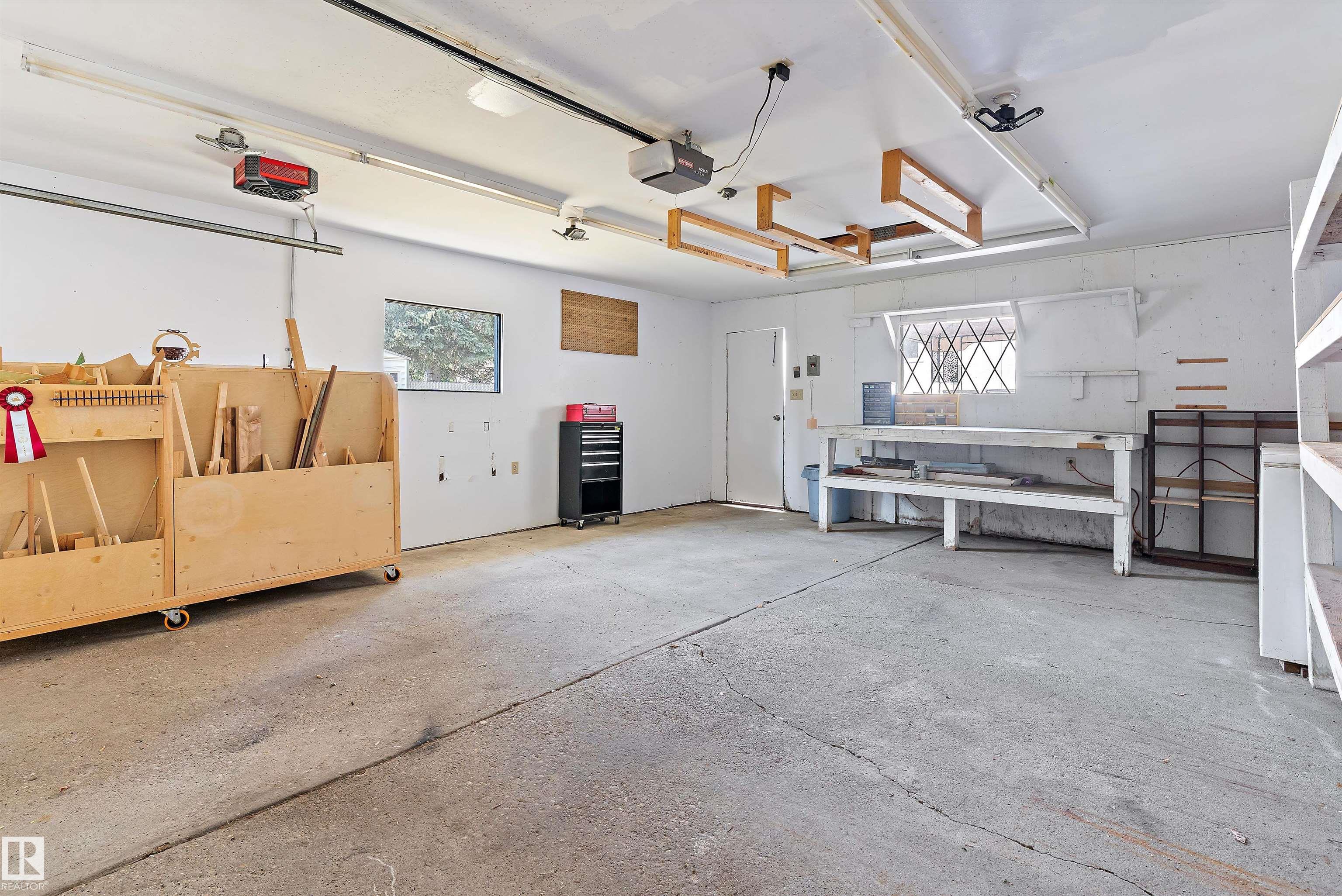 Photo 41 at 114 Brookwood Drive, Brookwood, Spruce Grove