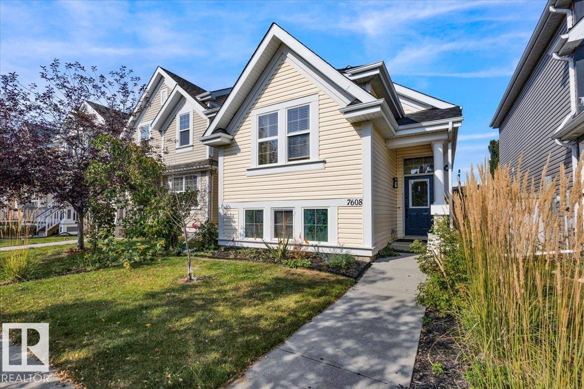 7608 15 Avenue SW, Summerside, Edmonton 