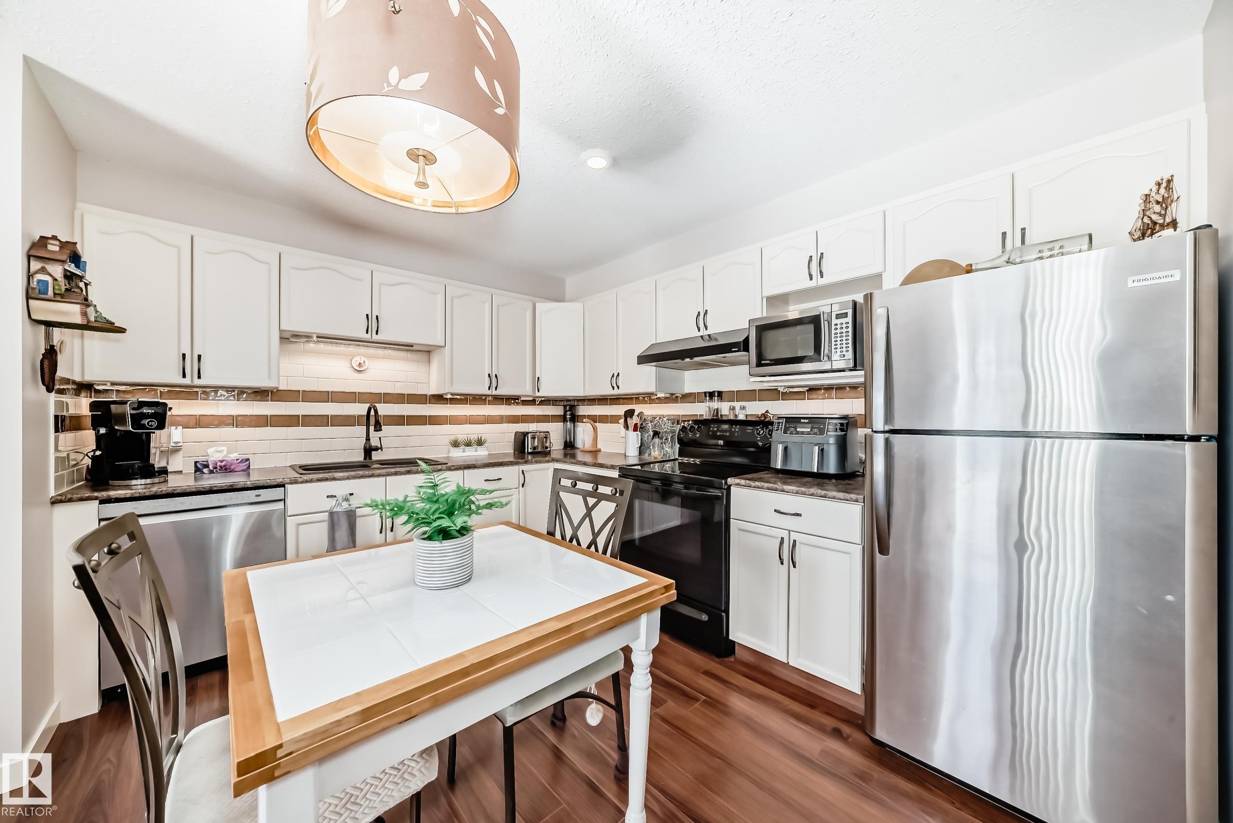 Photo 7 at 409 - 4700 43 Avenue, Meridian Heights, Stony Plain