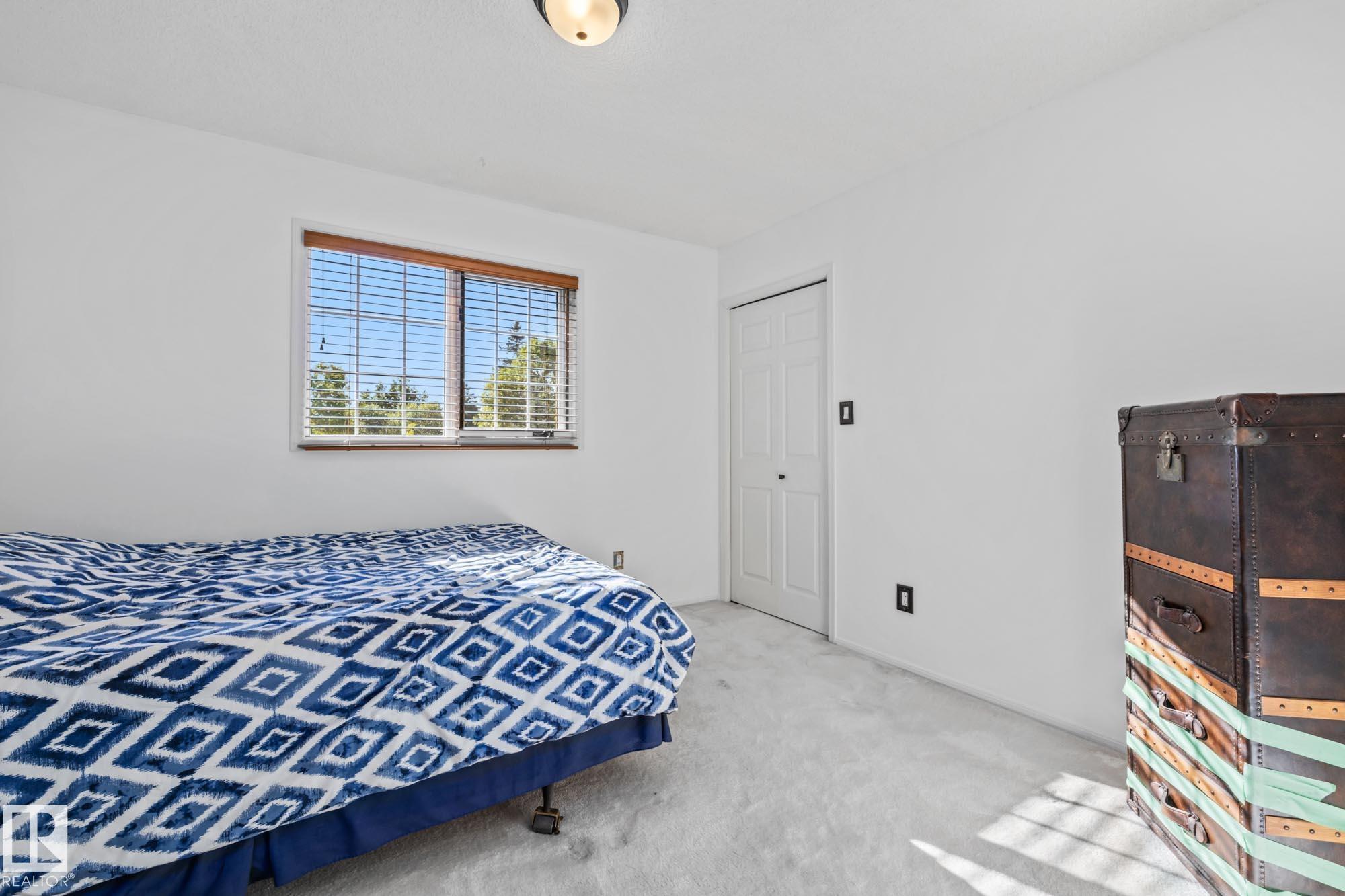 Photo 14 at 4 - 15 Poirier Avenue, Pineview, St. Albert