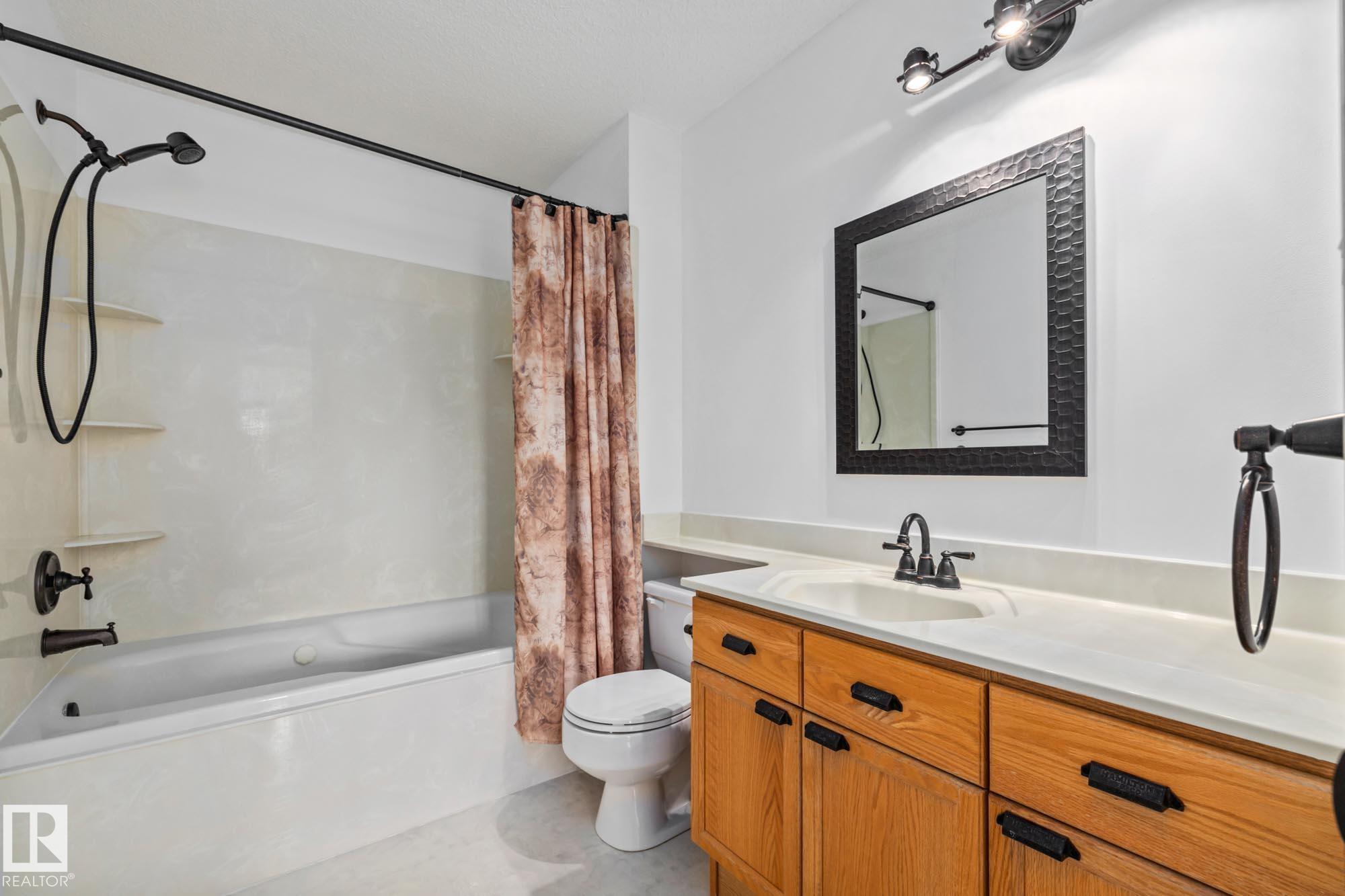 Photo 16 at 4 - 15 Poirier Avenue, Pineview, St. Albert