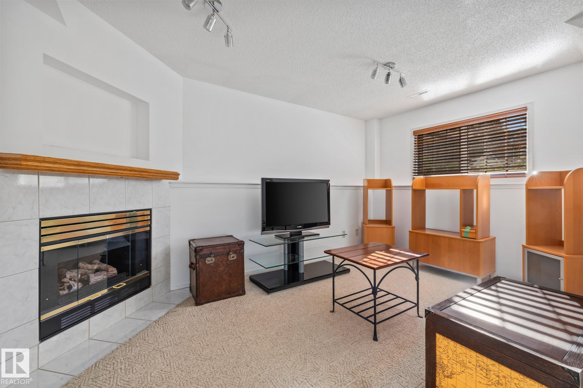 Photo 19 at 4 - 15 Poirier Avenue, Pineview, St. Albert