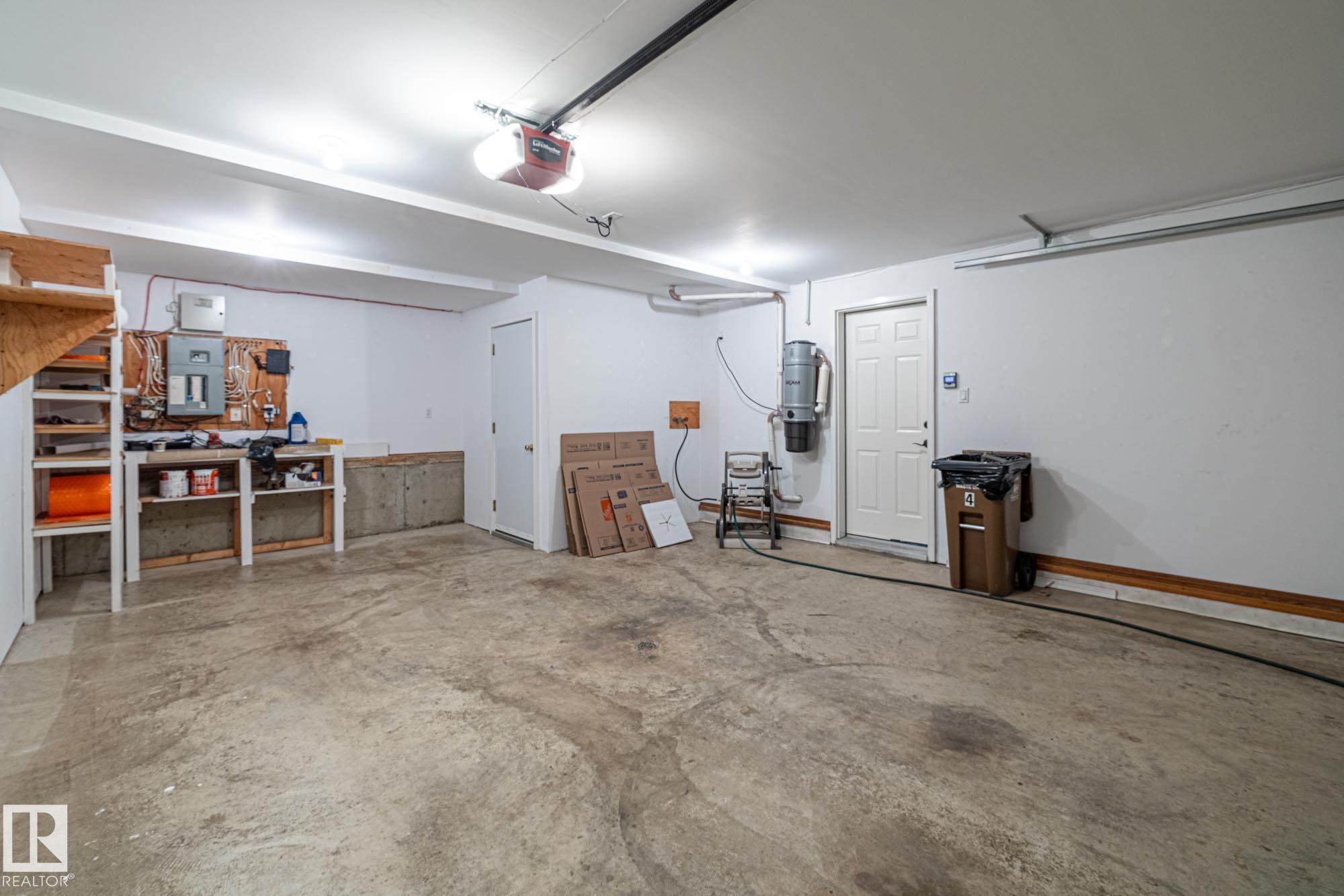 Photo 26 at 4 - 15 Poirier Avenue, Pineview, St. Albert