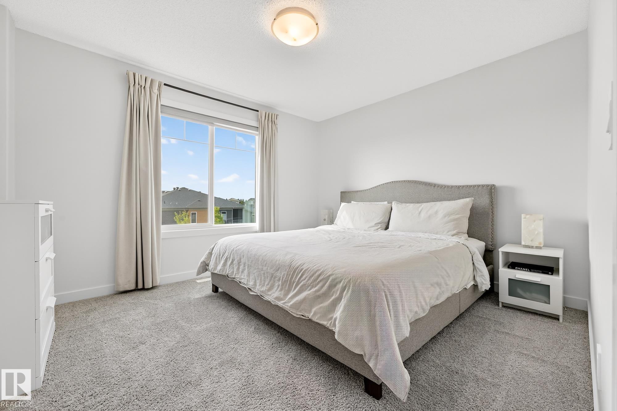 Photo 23 at 658 Black Stone Boulevard, Black Stone, Leduc