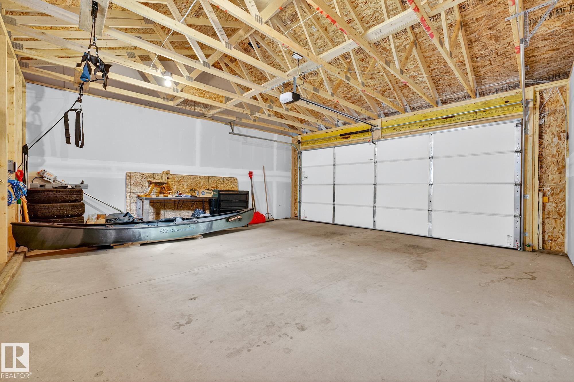 Photo 35 at 658 Black Stone Boulevard, Black Stone, Leduc