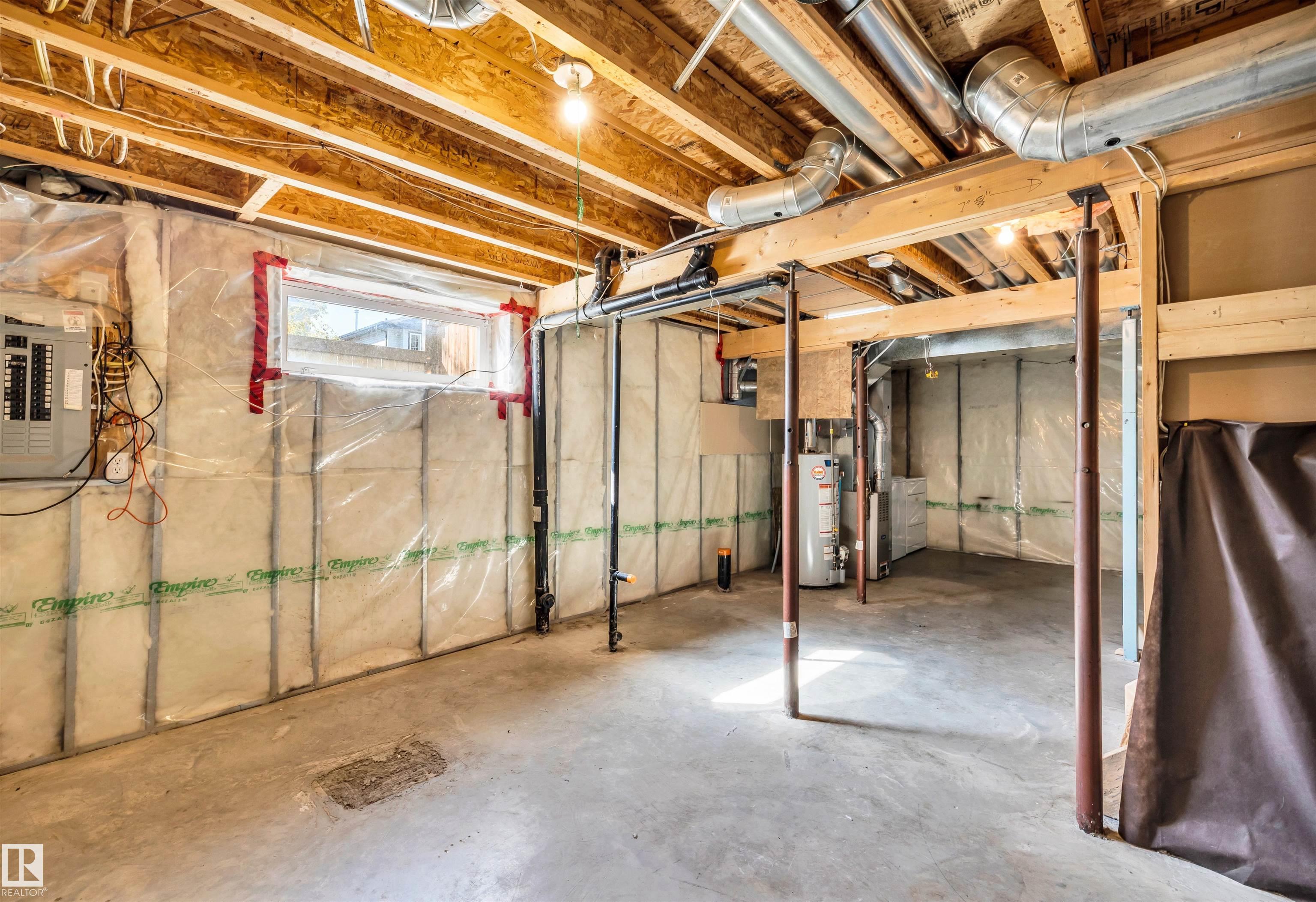 Photo 31 at 163 Bridgeport Boulevard, Bridgeport, Leduc