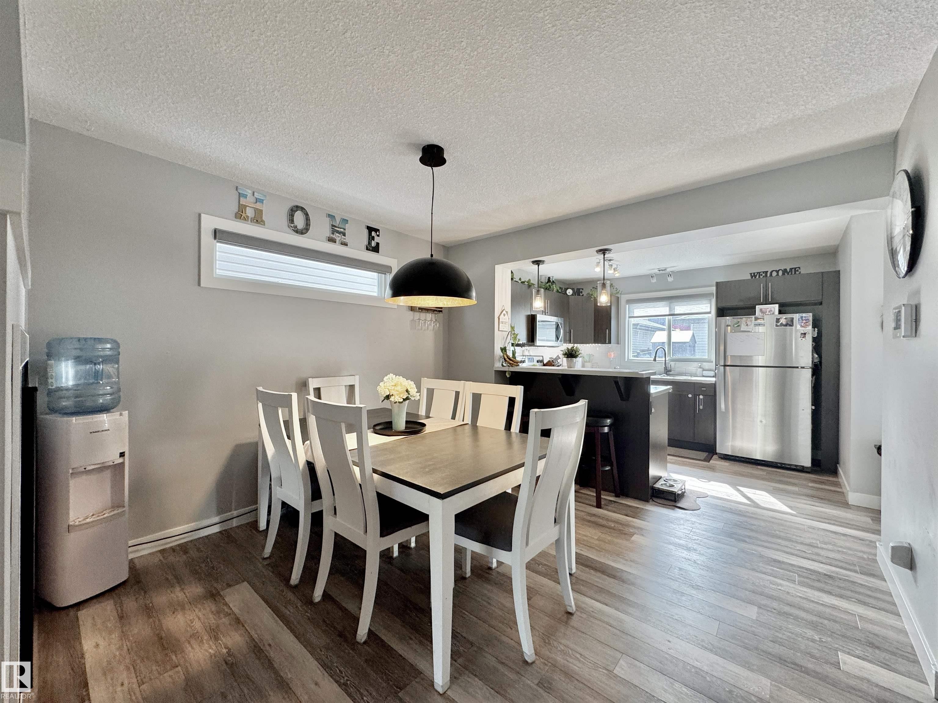 Photo 5 at 189 Radcliffe Wynd, South Pointe, Fort Saskatchewan
