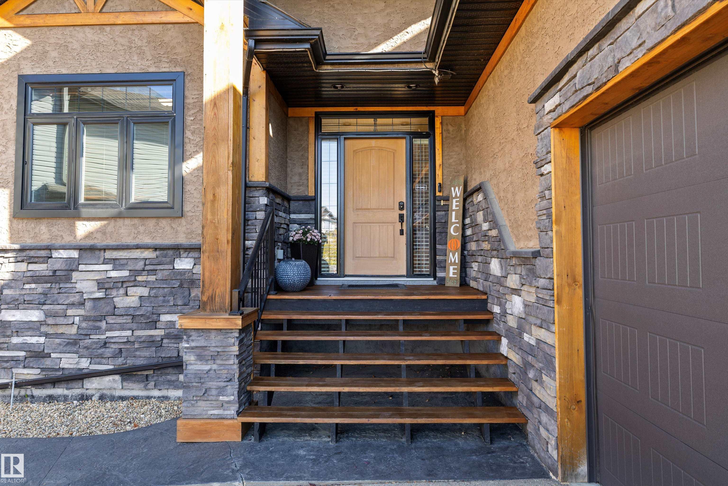 Photo 3 at 10409 98 Street, Morinville