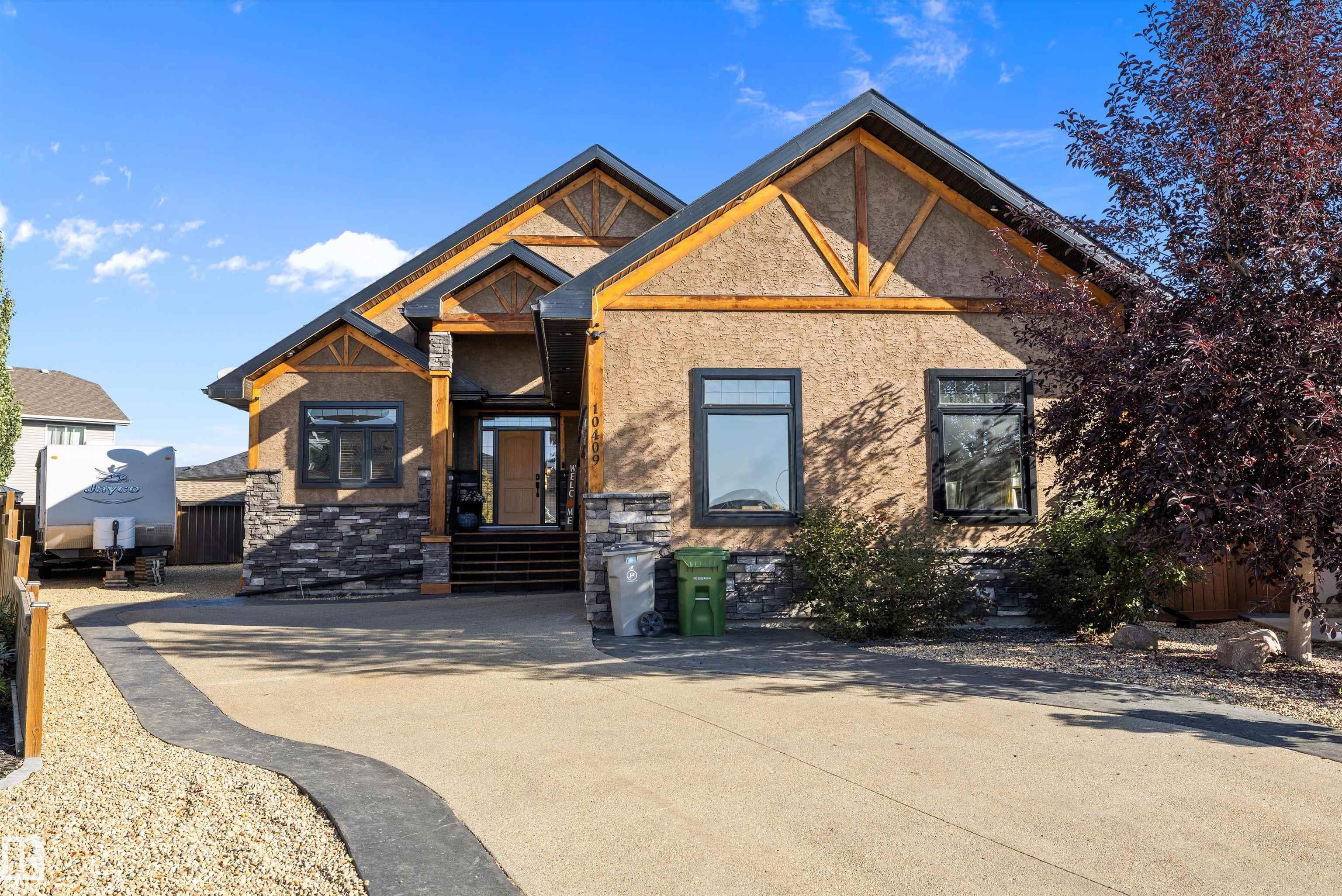 Photo 4 at 10409 98 Street, Morinville