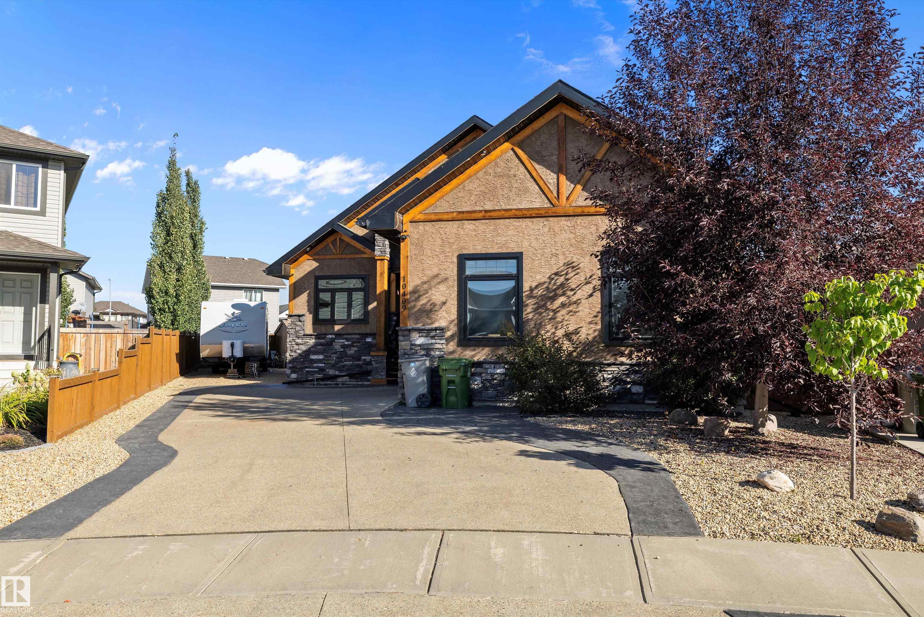 Photo 5 at 10409 98 Street, Morinville