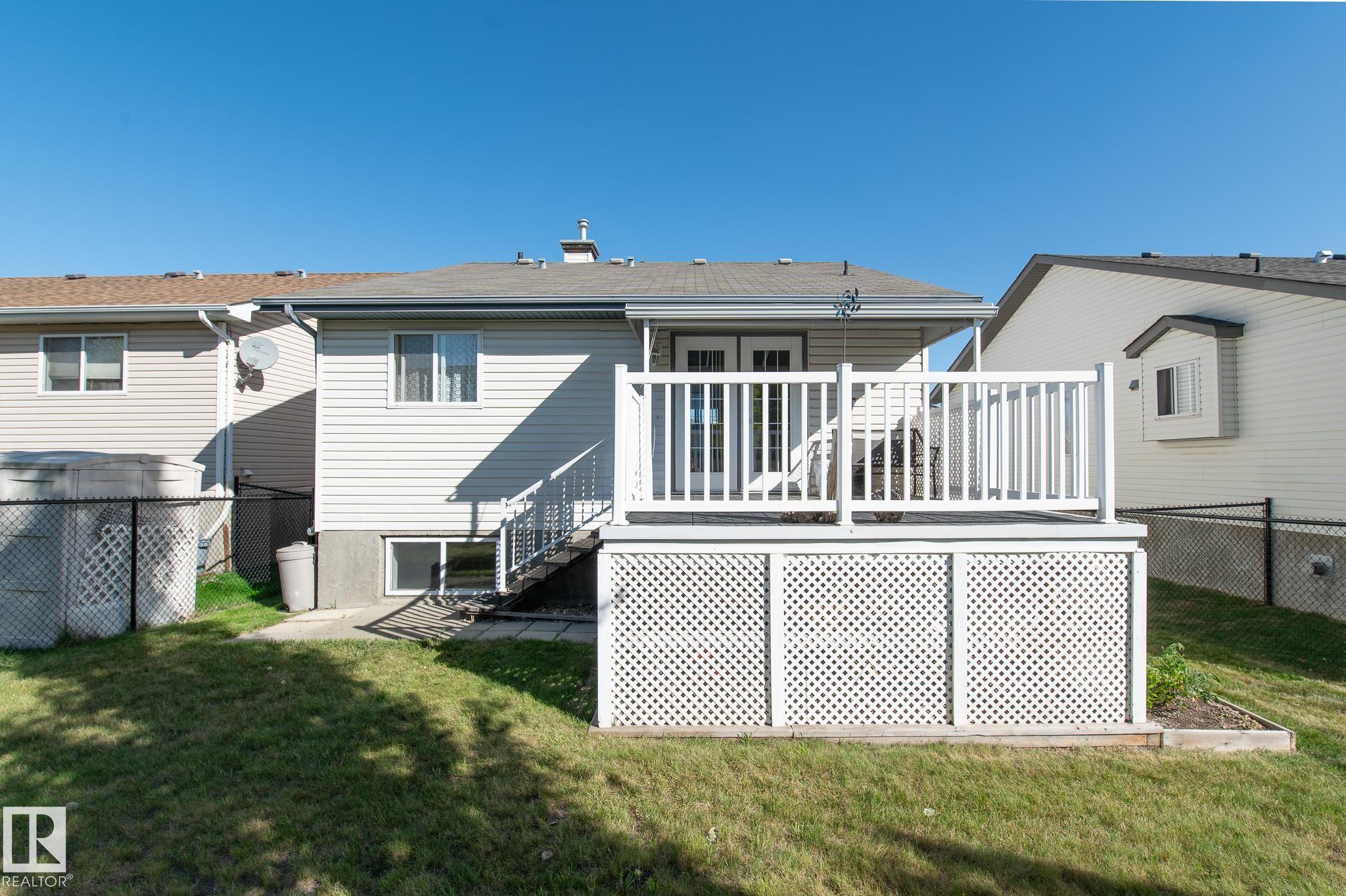 Photo 39 at 5 Langley Crescent, Lakewood, Spruce Grove