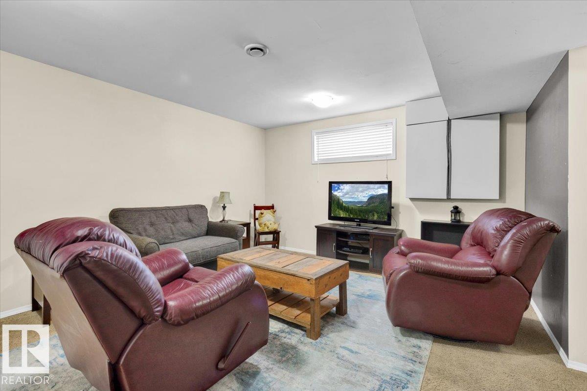 Photo 15 at 16 Noah Close, North Ridge, St. Albert
