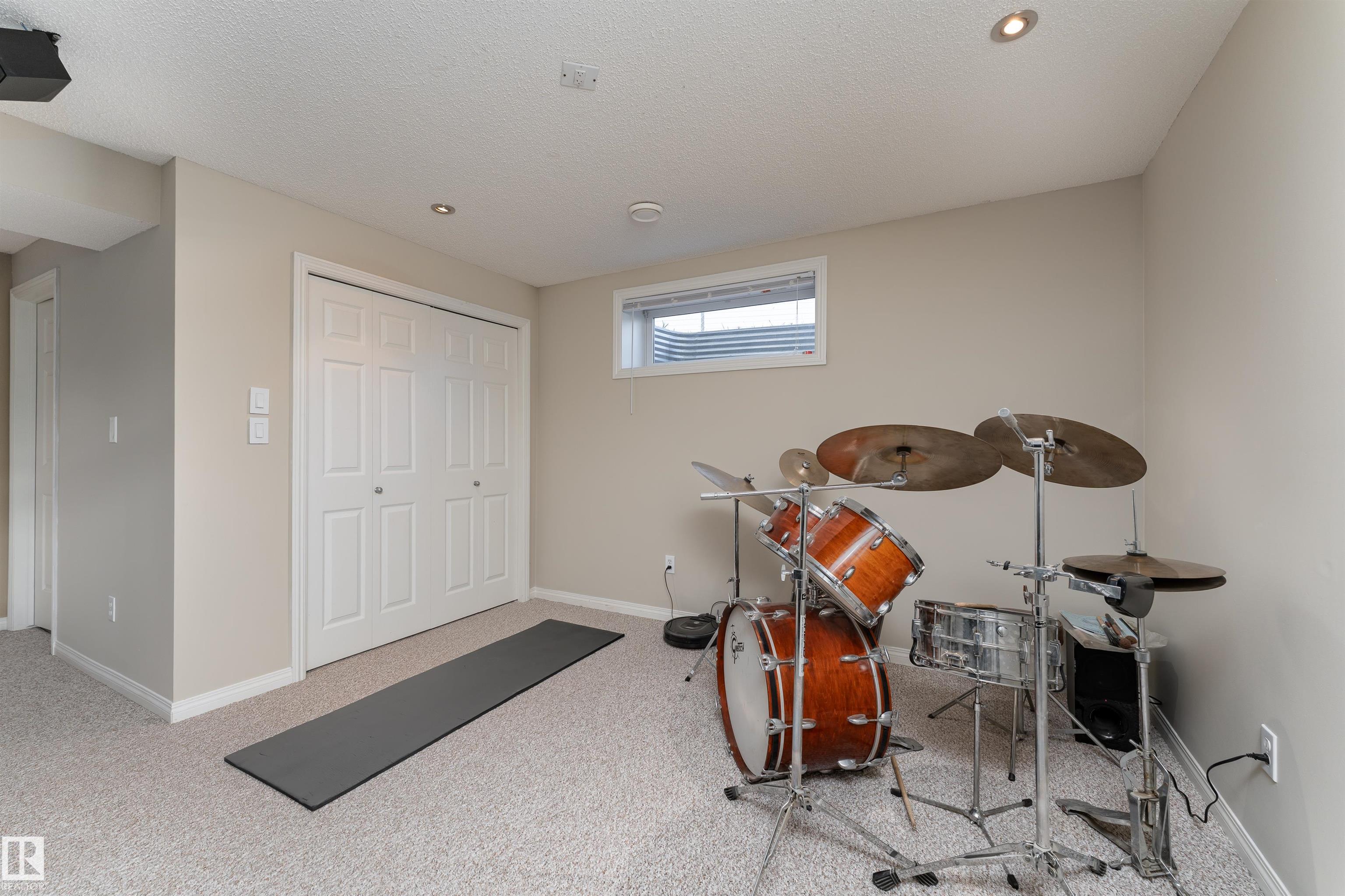 Photo 27 at 2168 37b Avenue NW, Wild Rose, Edmonton