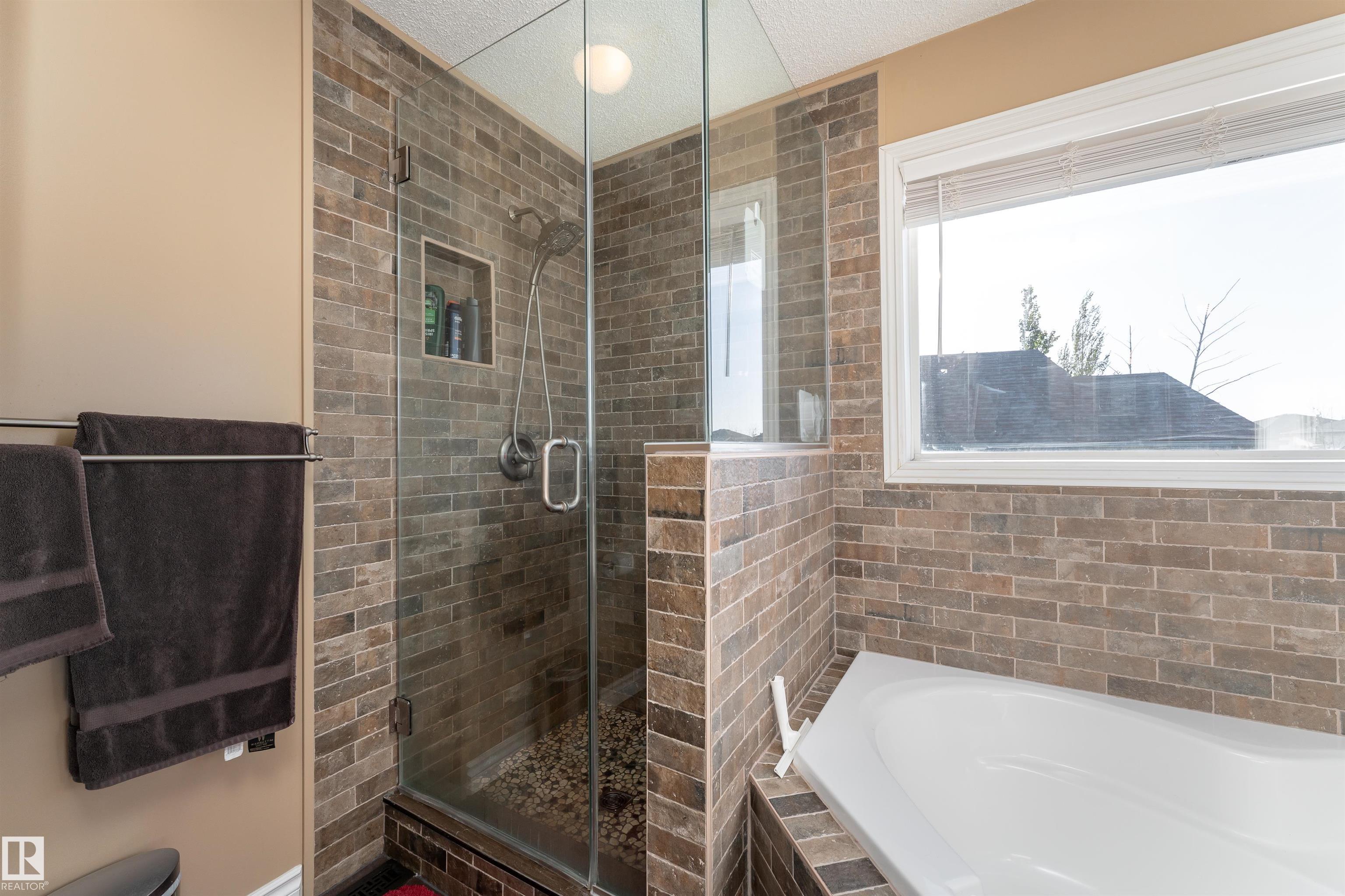 Photo 32 at 2168 37b Avenue NW, Wild Rose, Edmonton