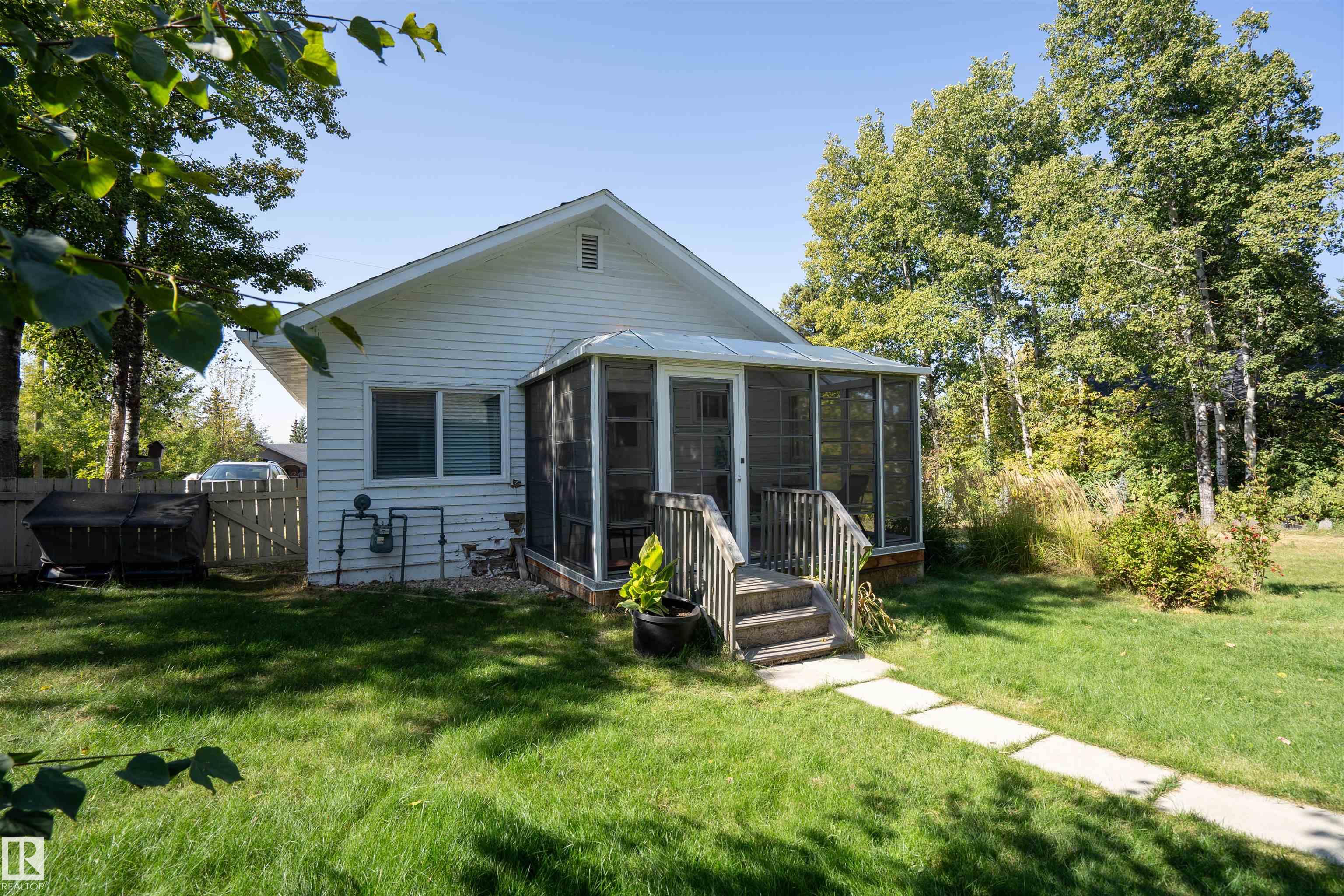 Photo 25 at 514 & 515 Lakeside Drive, Spring Lake, Rural Parkland County