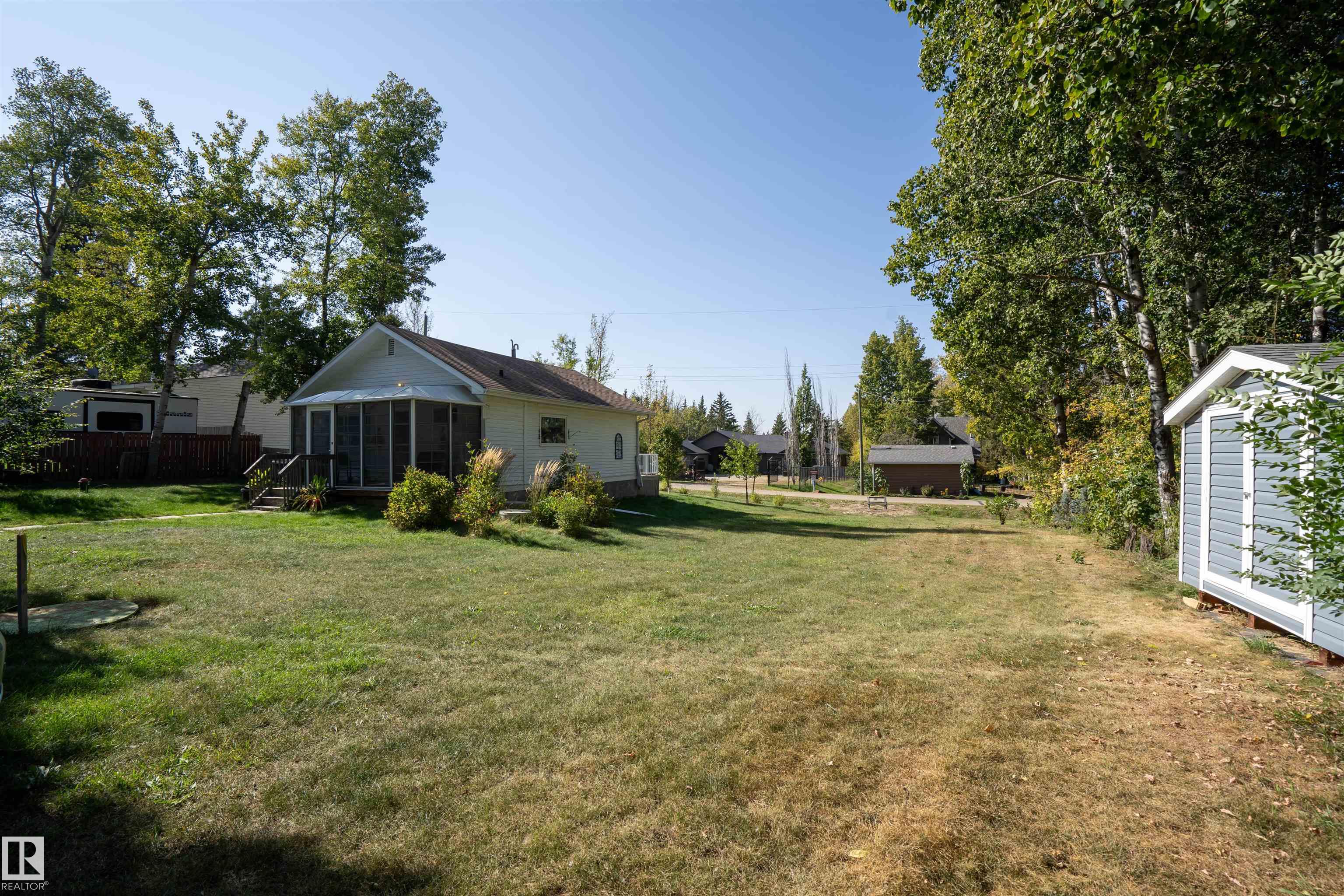 Photo 28 at 514 & 515 Lakeside Drive, Spring Lake, Rural Parkland County