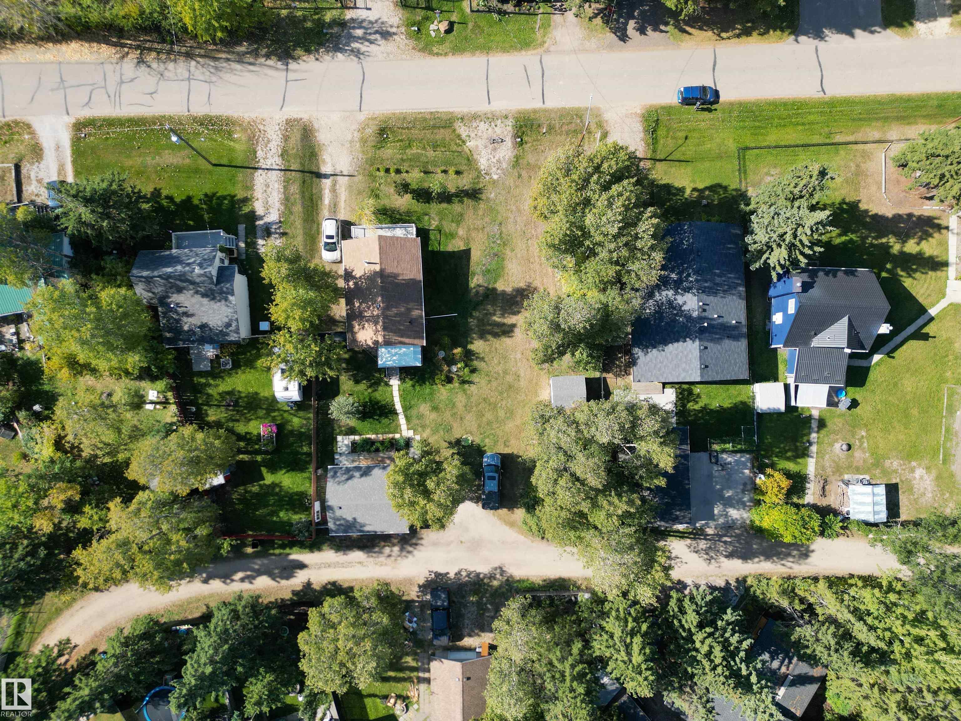 Photo 4 at 514 & 515 Lakeside Drive, Spring Lake, Rural Parkland County