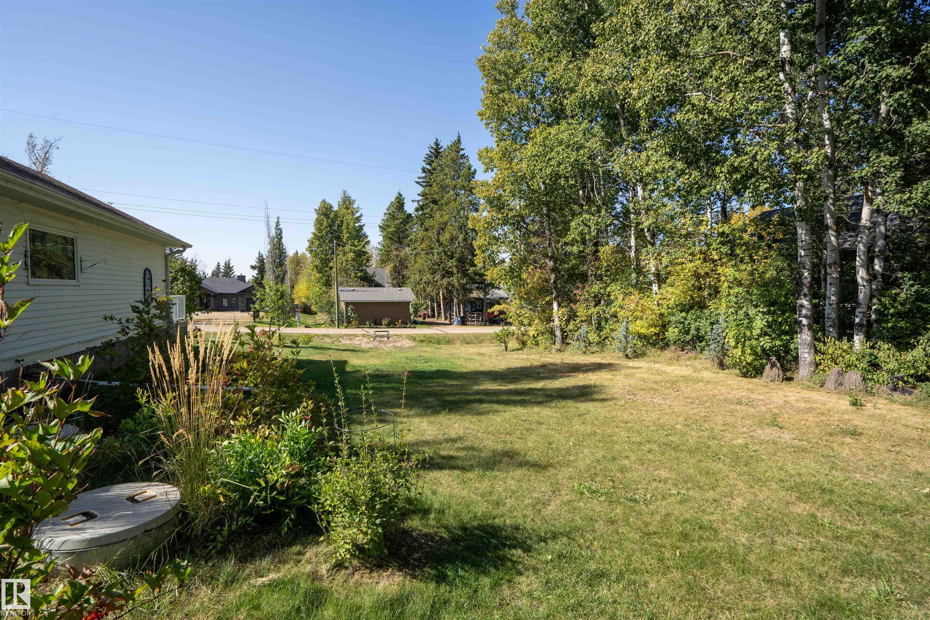 Photo 36 at 514 & 515 Lakeside Drive, Spring Lake, Rural Parkland County