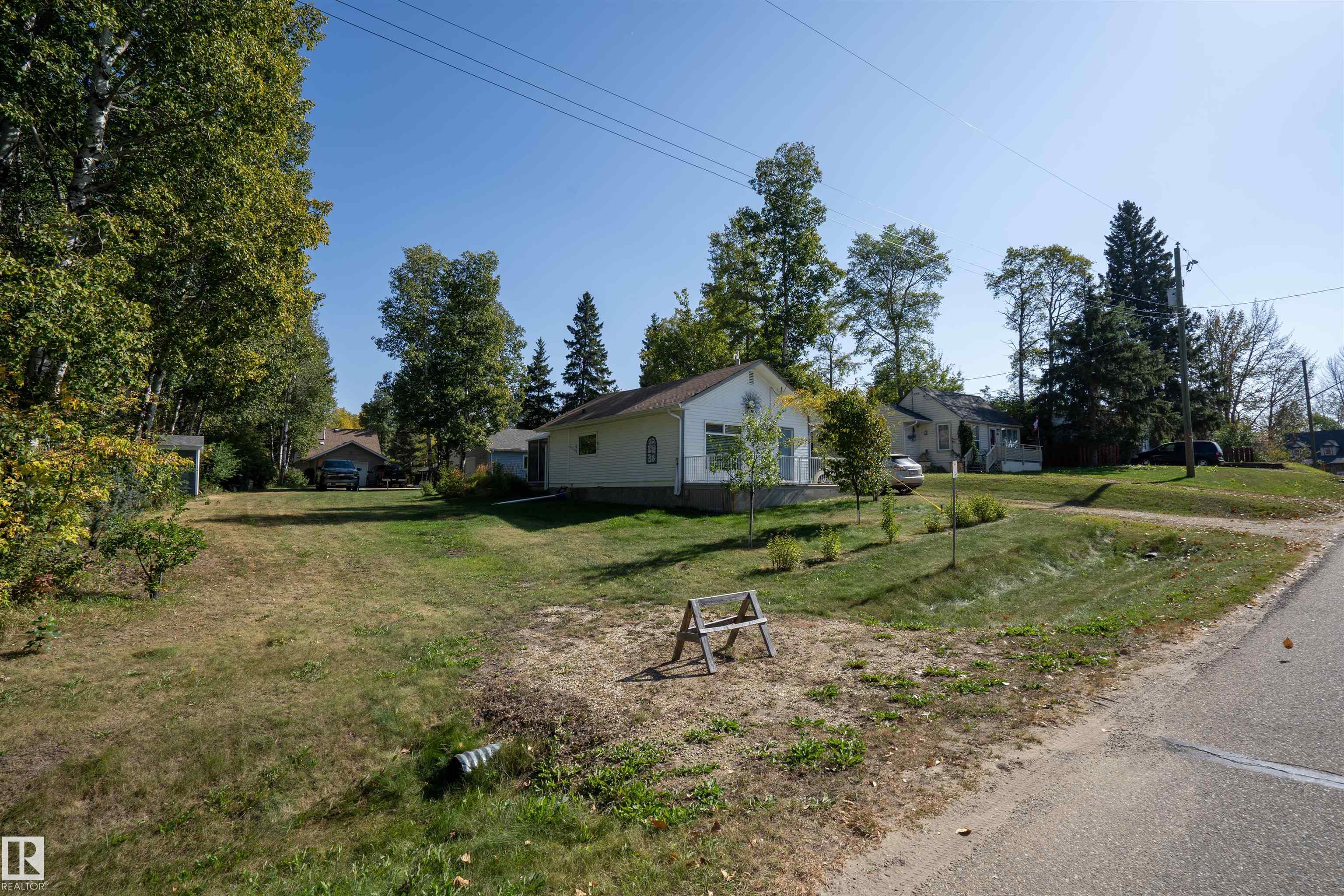 Photo 37 at 514 & 515 Lakeside Drive, Spring Lake, Rural Parkland County