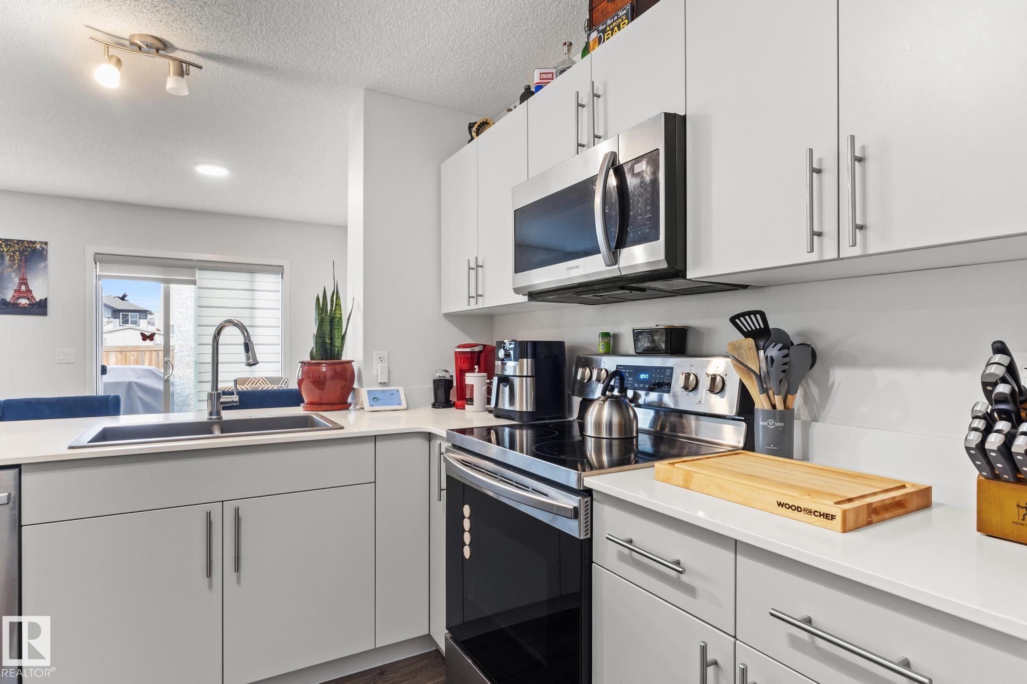 Photo 12 at 1323 South Creek Link, South Creek, Stony Plain