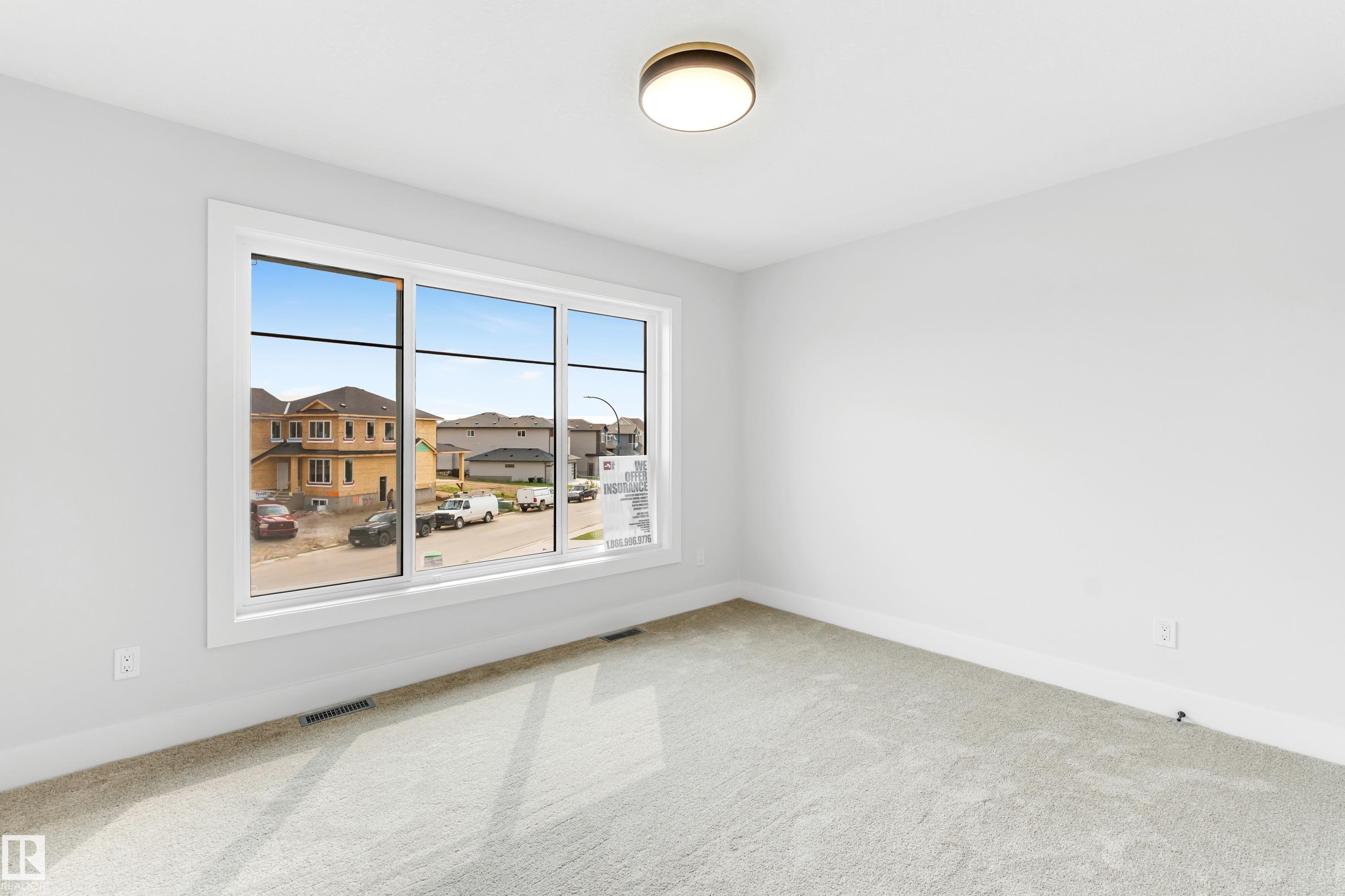 Photo 27 at 29 Darby Crescent, Deer Park, Spruce Grove