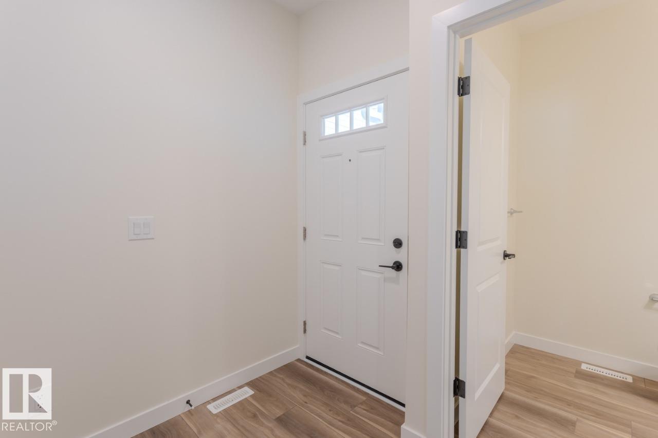 Photo 7 at 304 Juniper Cove, Woodbend, Leduc
