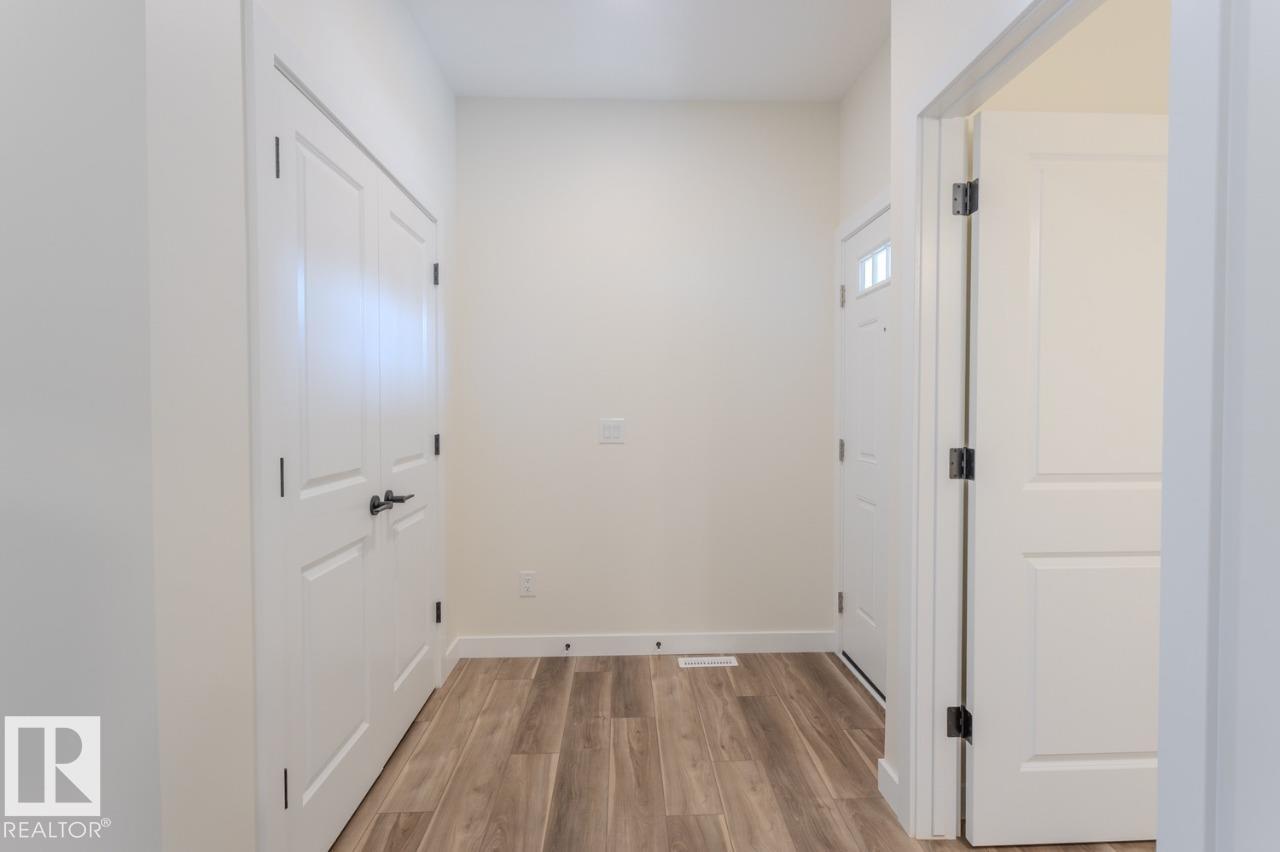 Photo 8 at 304 Juniper Cove, Woodbend, Leduc